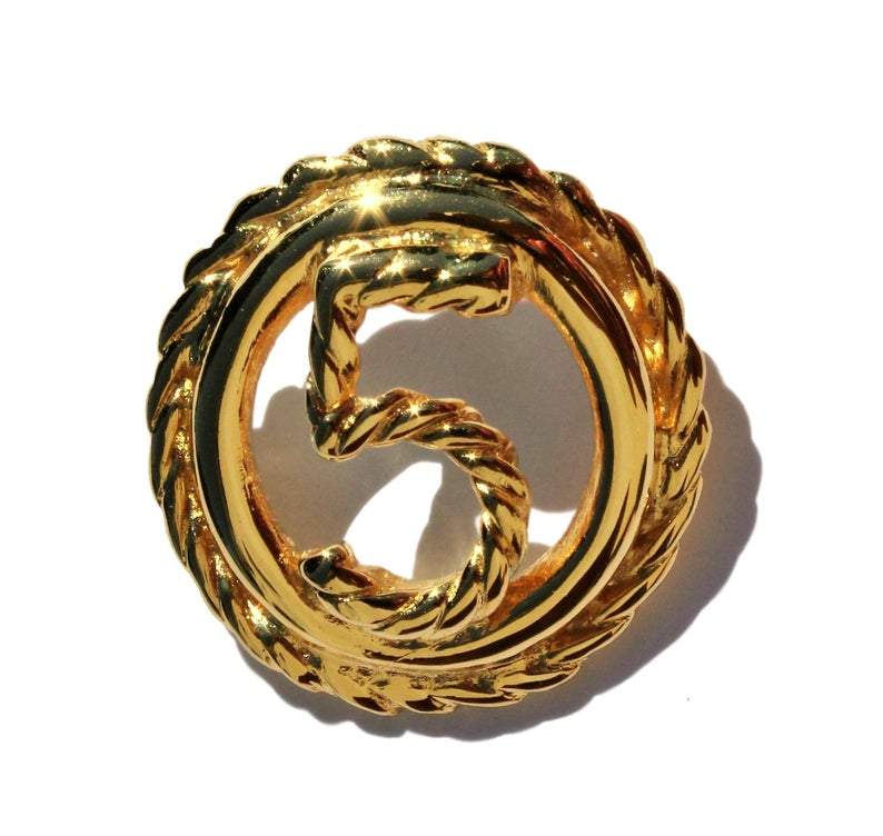 Chanel Chanel Brooch - Number 5