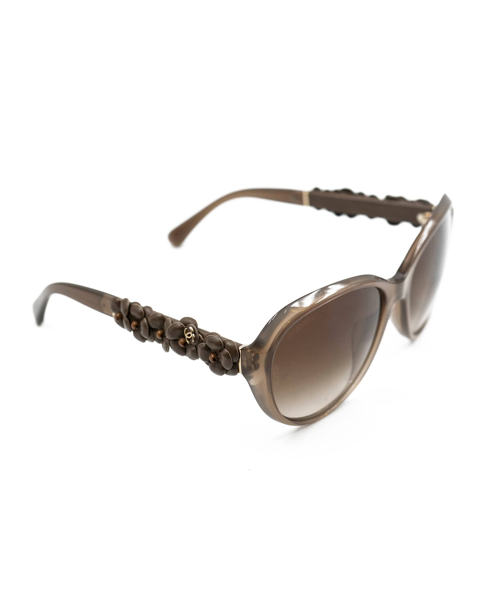 Chanel Chanel Brown Camellia Sunglasses - ADL1656