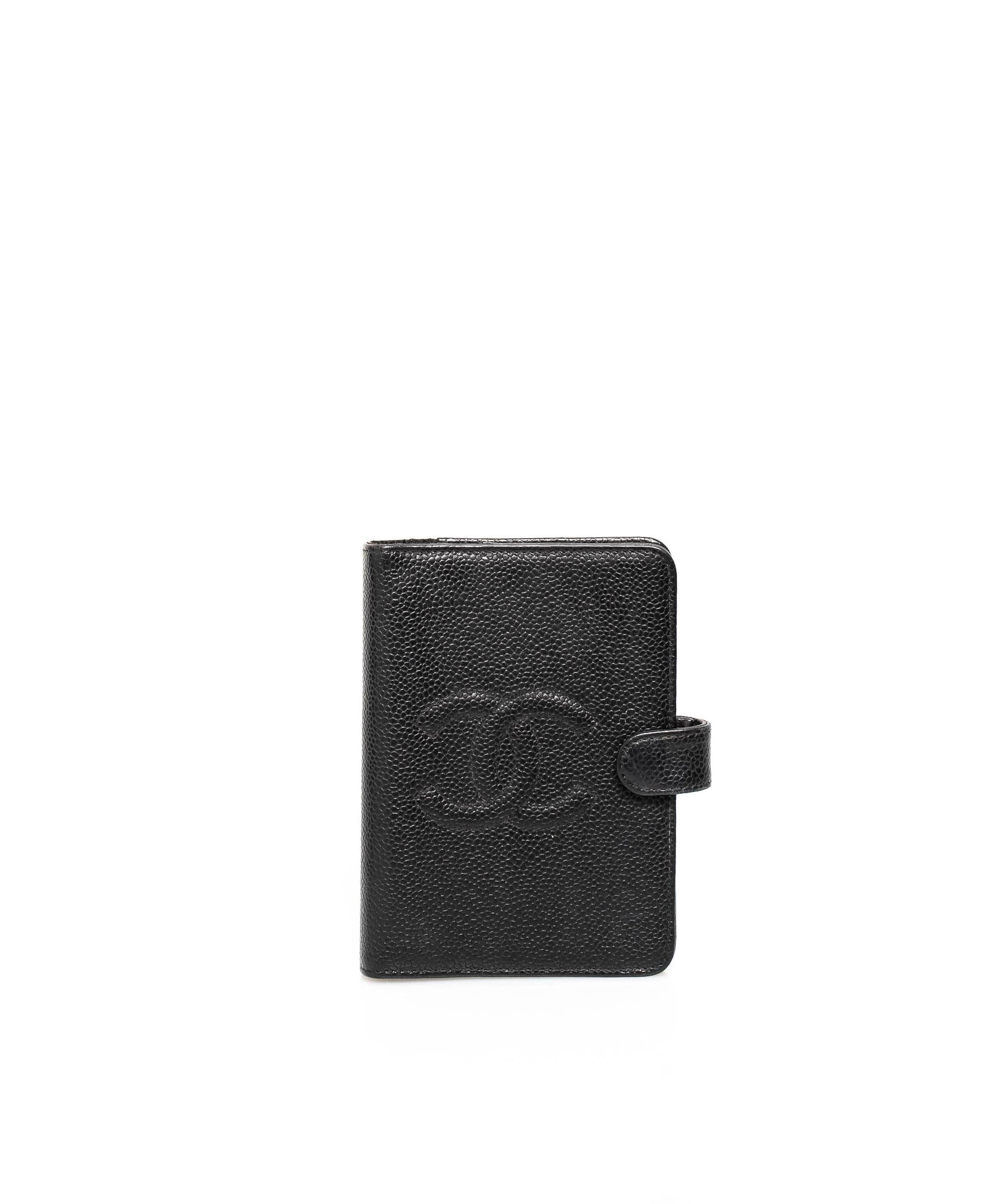 Chanel Chanel Caviar Leather Notebook Cover - AWL1900