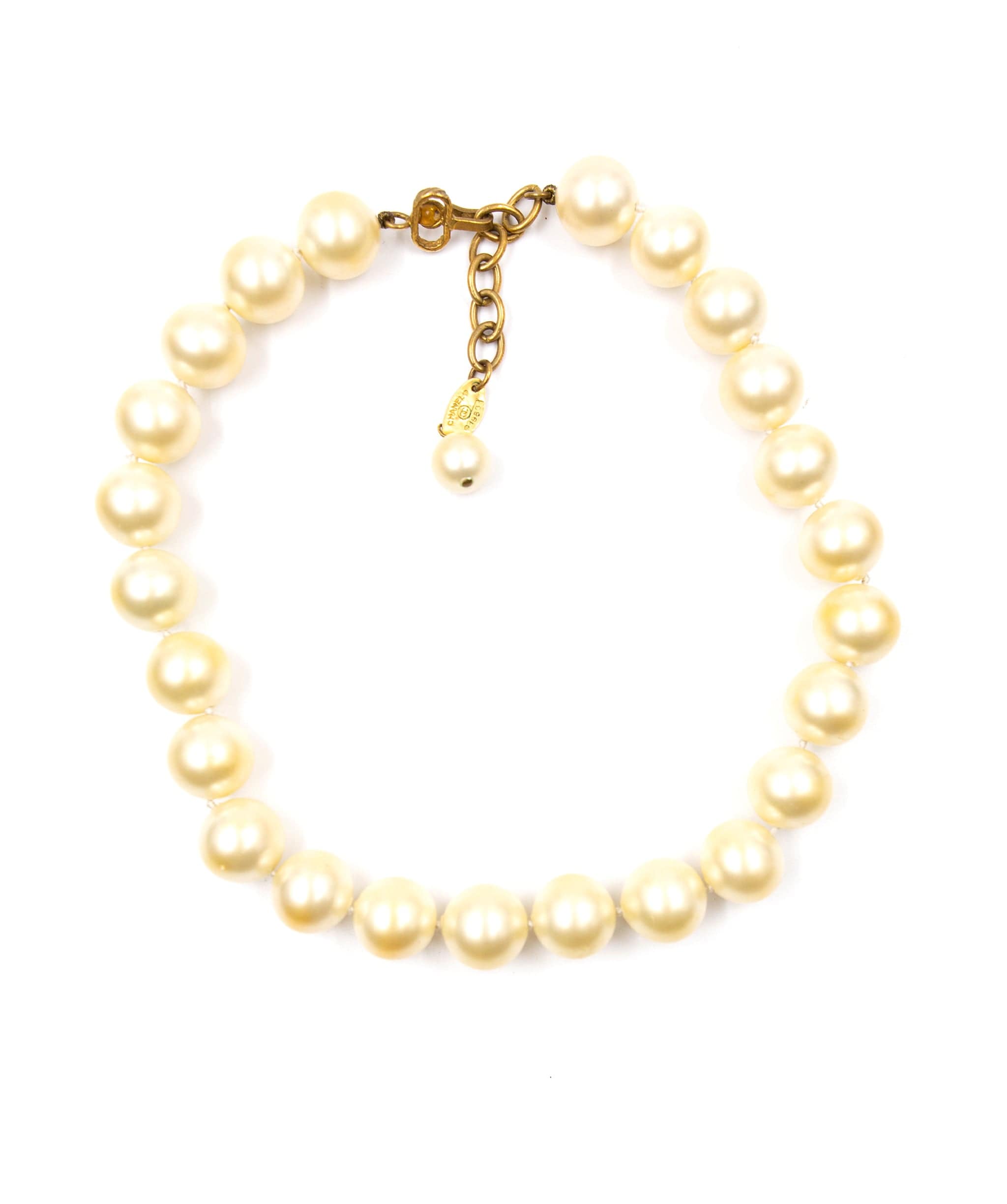 Chanel Chanel CC Charm Faux Pearl Bracelet - ASL2384