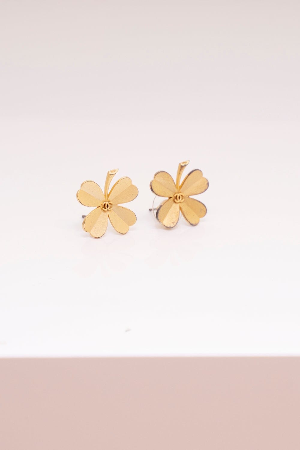 Chanel Chanel CC Clover Stud Earrings - AGL1622