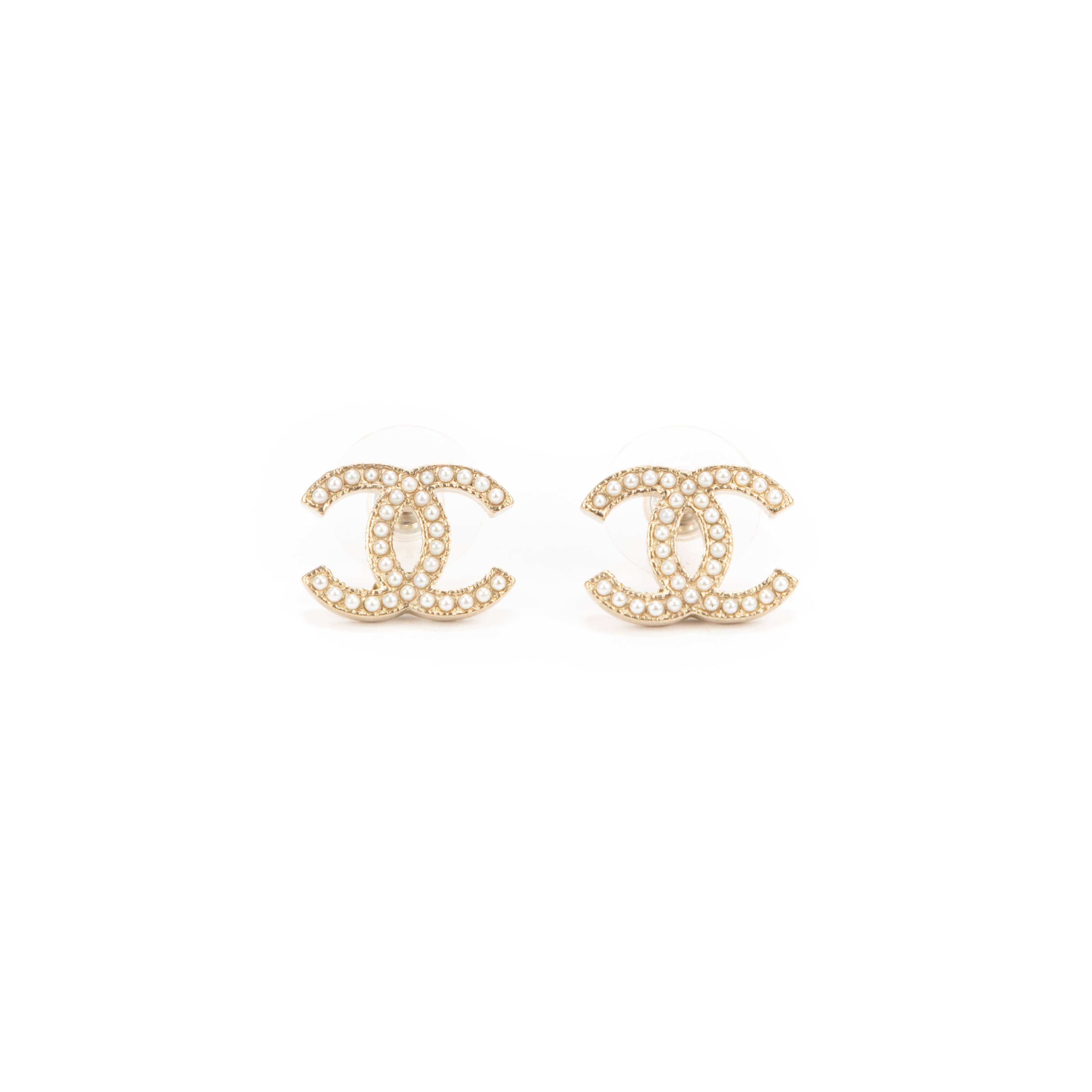 Chanel Chanel CC Pearl Earrings - AWL1268