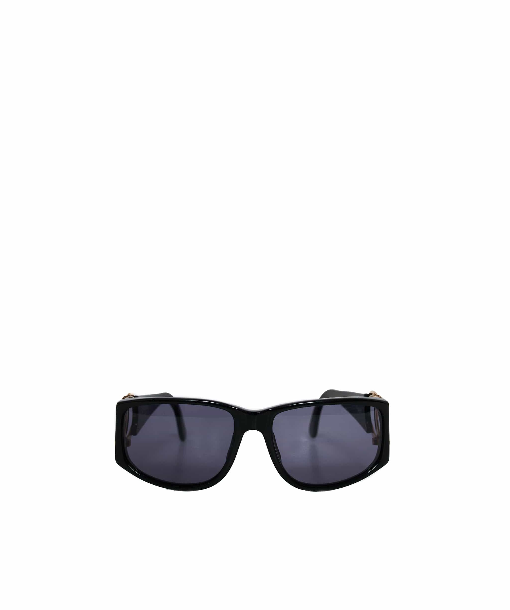 Chanel Chanel CC sunglasses