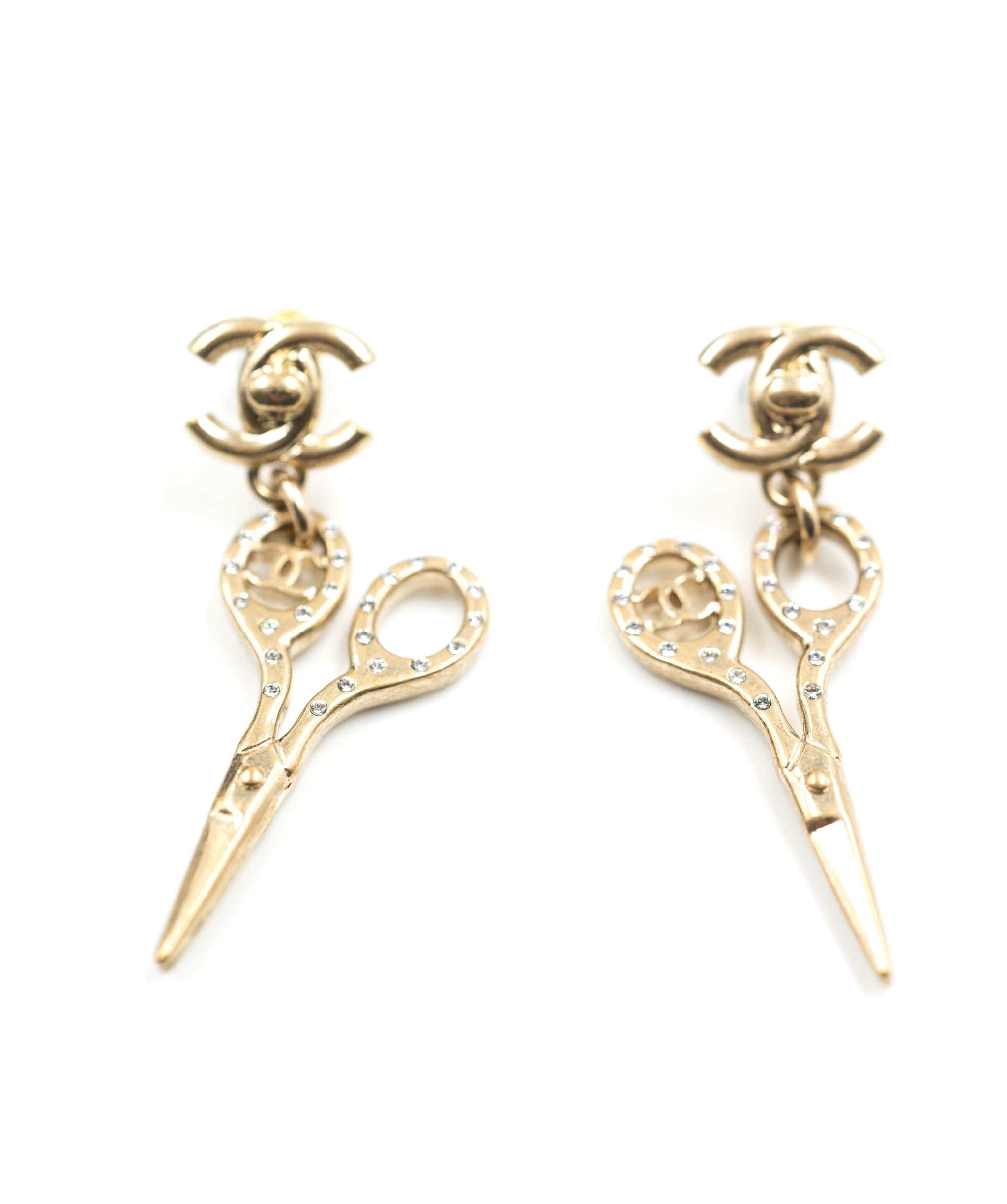 Chanel Chanel CC turnstile Lock with Scissors Pierced Earrings  - AWC1434