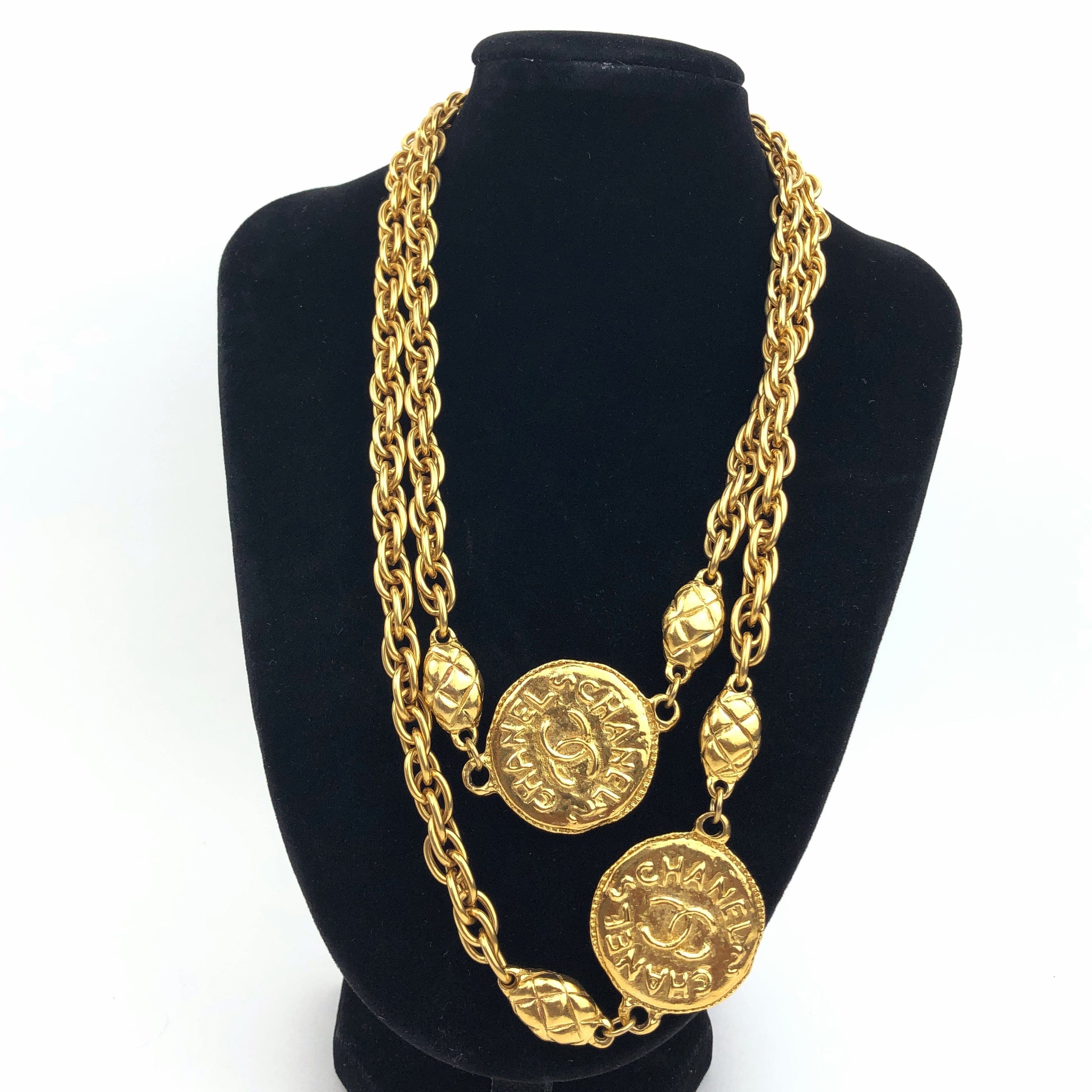 Chanel Chanel Coco Medal Long Necklace PXL1676