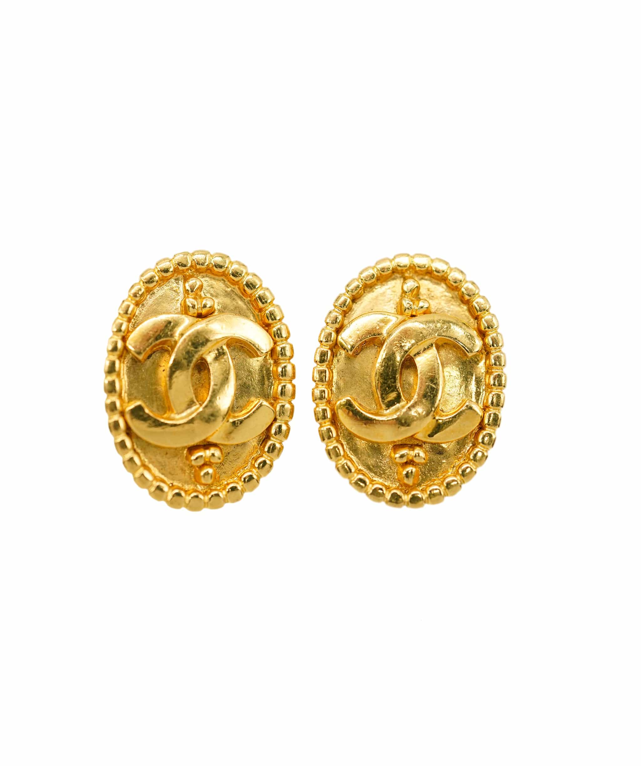 Chanel Chanel Cocomark Earrings Oval Oval Gold 96A 90129184 ASL7065