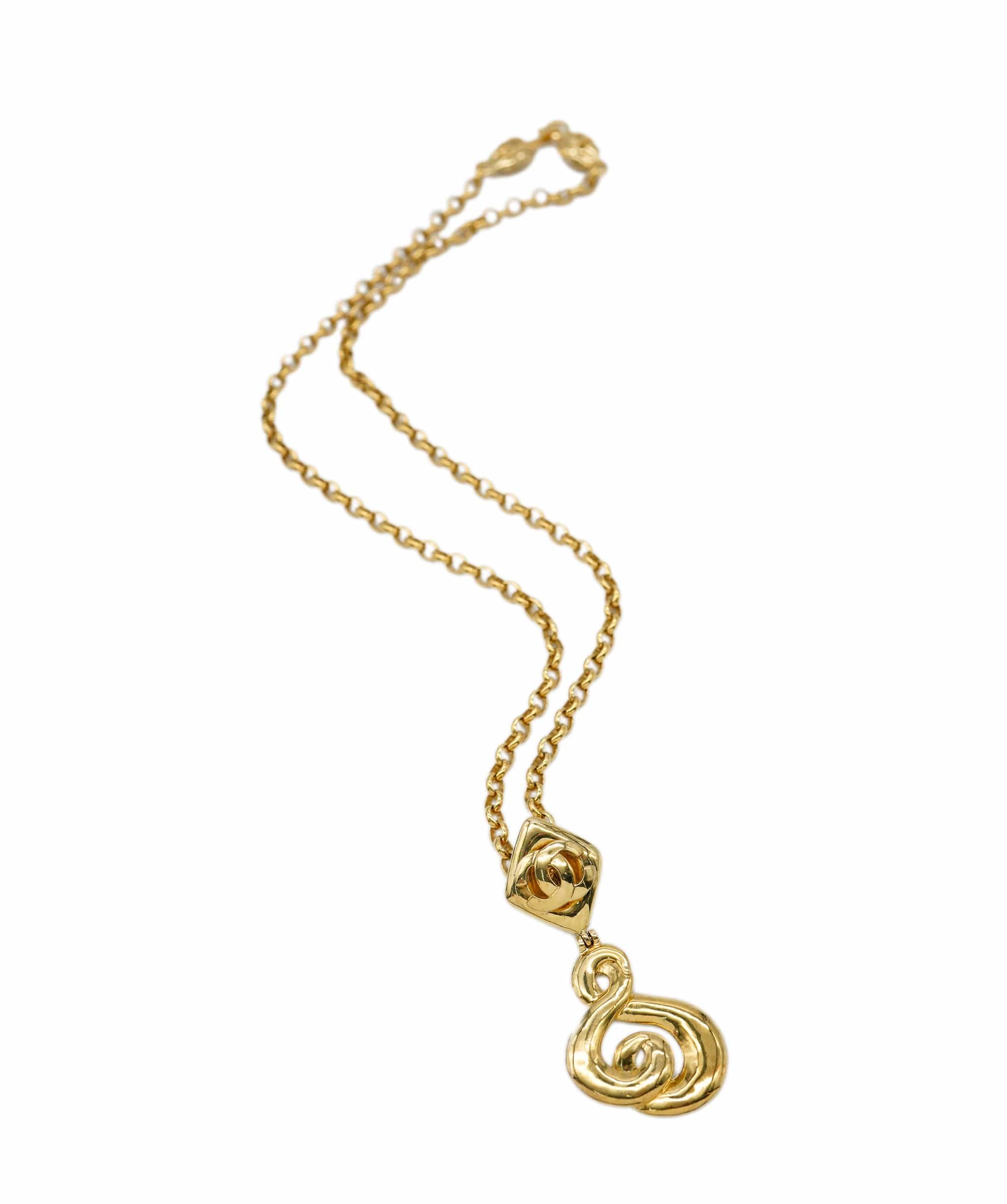 Chanel Chanel Cocomark Swing Necklace Gold 97P 90112176 ASL7402