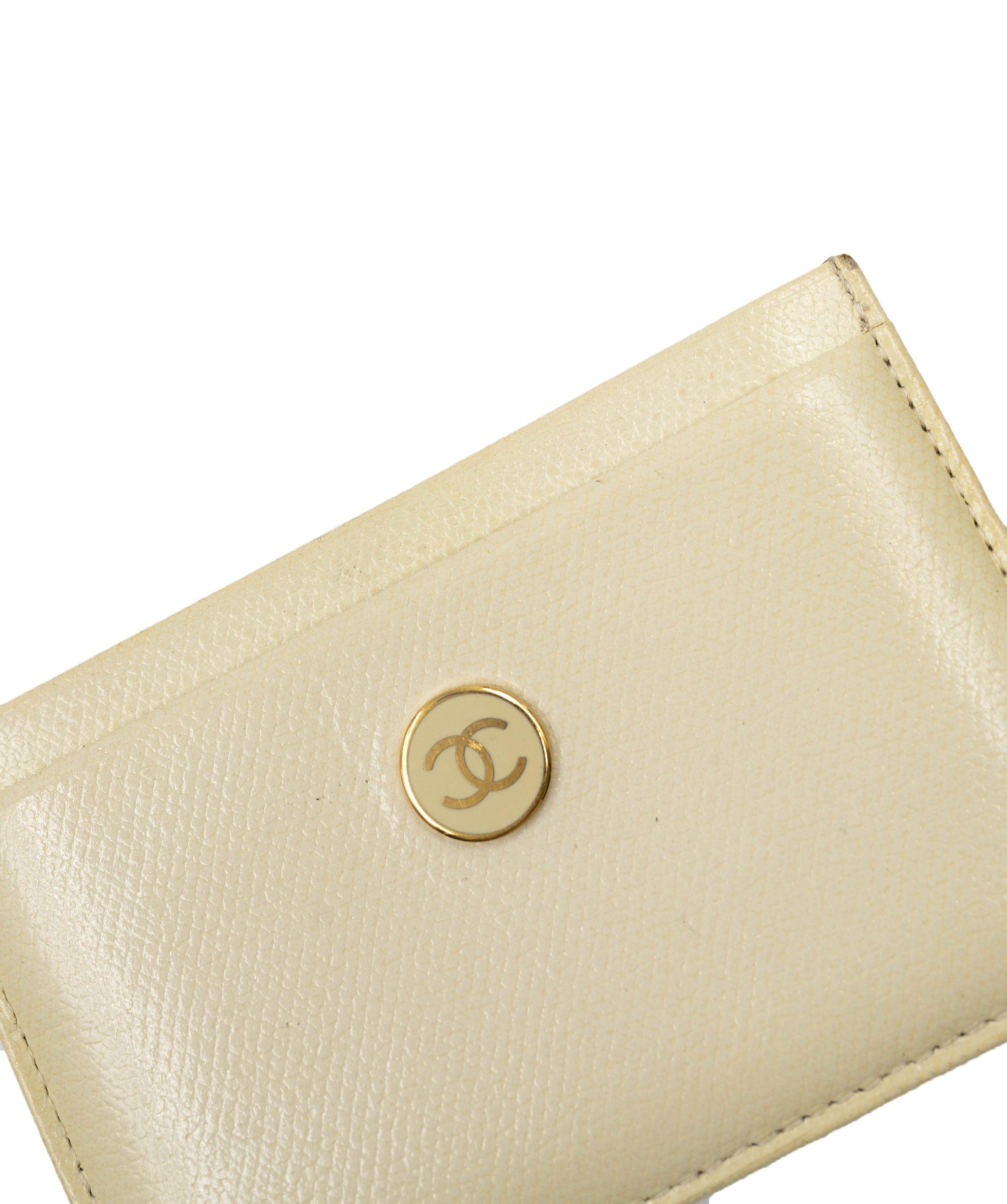 Chanel Chanel Cream Button CC Caviar Card Holder  - AGL2105