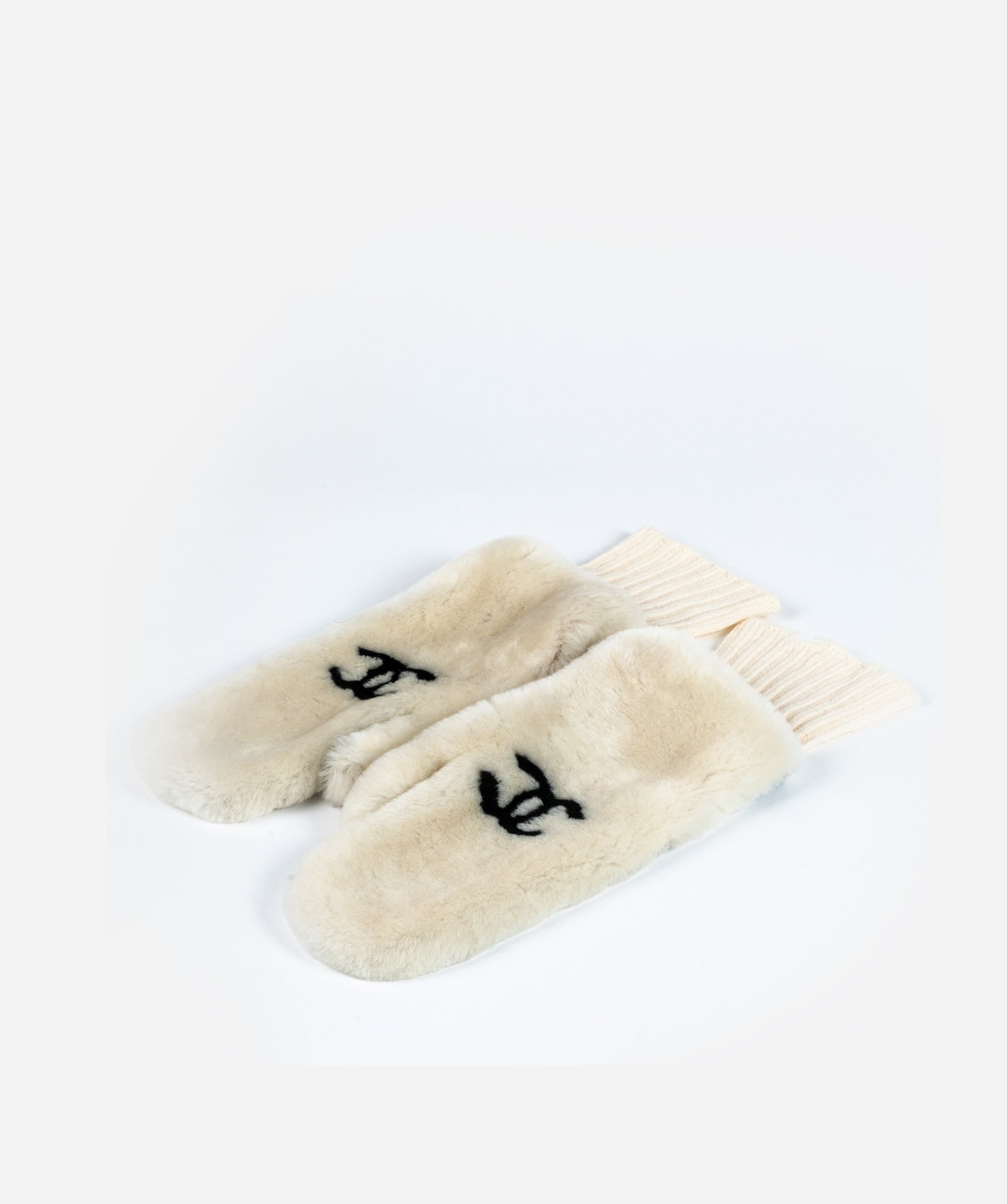 Chanel Chanel Cream Shearling Mittens