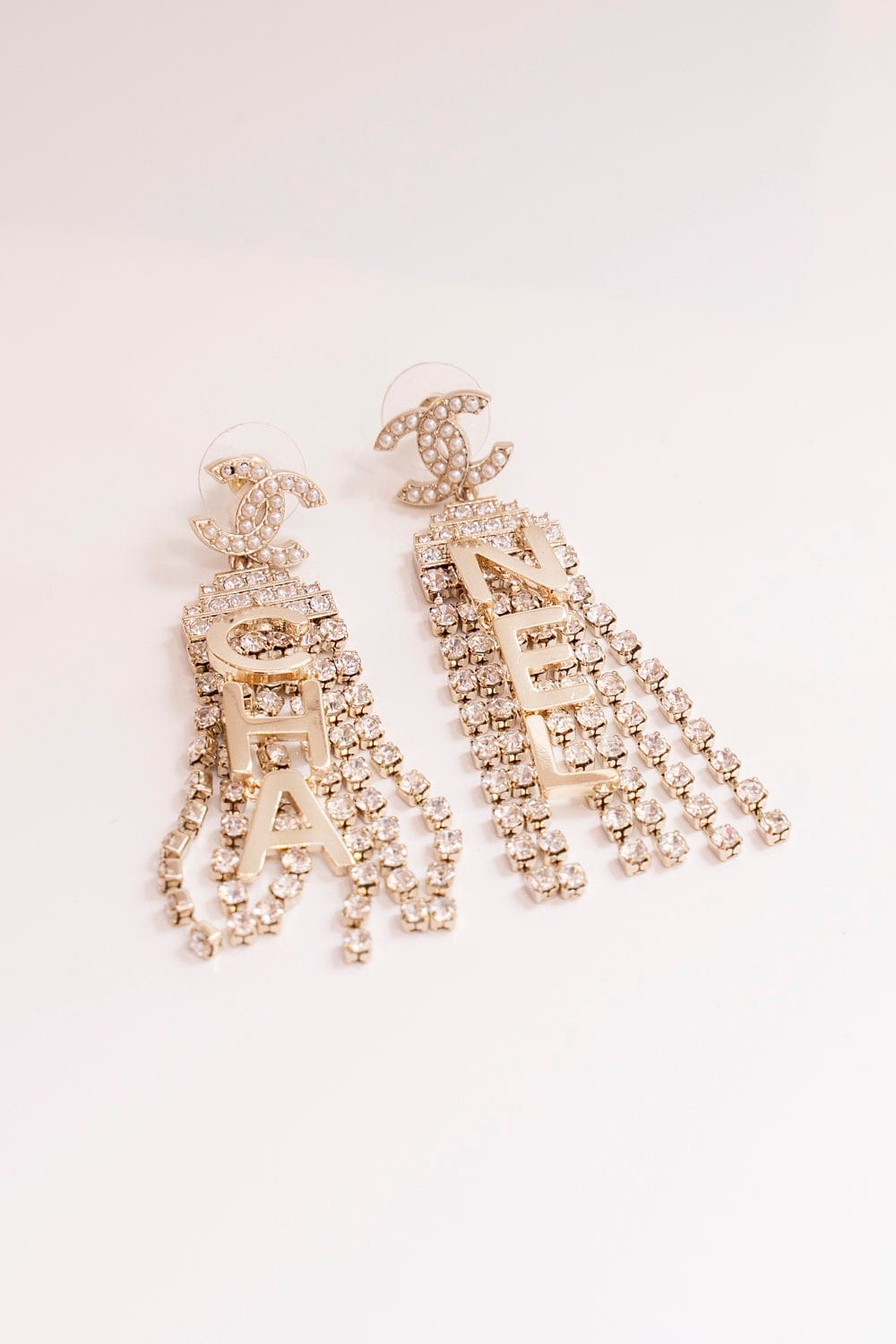 Chanel Chanel Diamante Pearl Tassel Drop Earrings - AGL1625