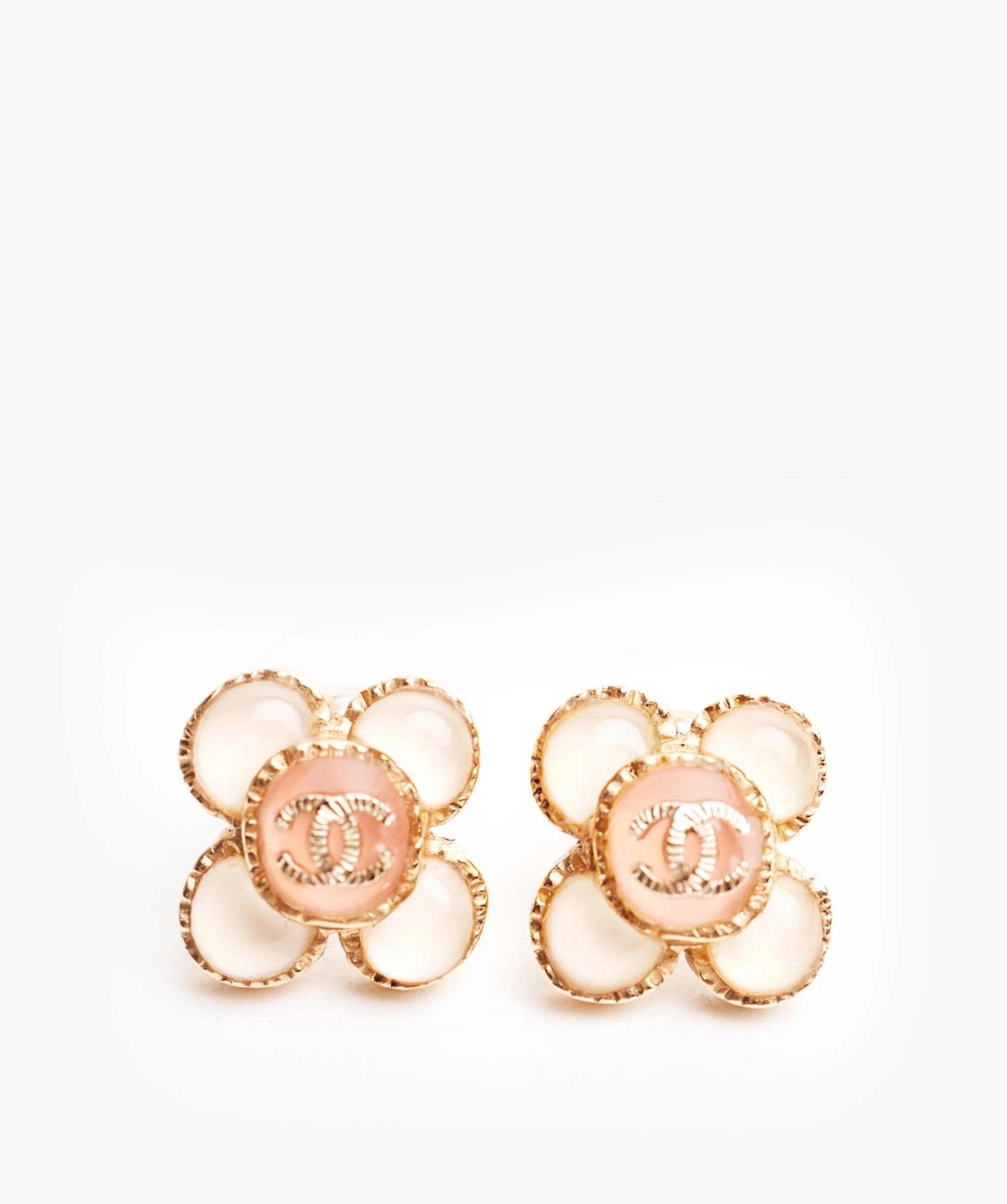 Chanel Chanel flower stud earrings