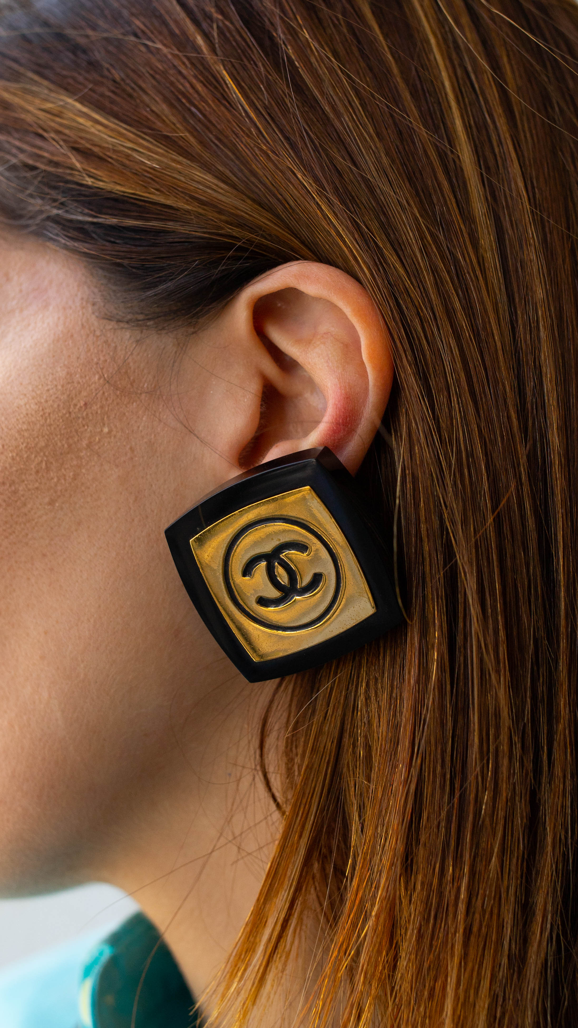 Chanel Chanel Giant Enamel Gold Compact Powder Earrings Runway ASL3293