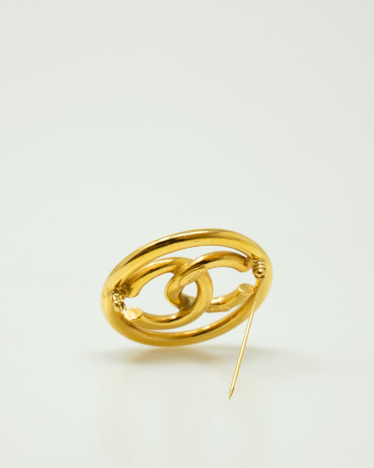 Chanel Chanel Gold CC Brooch - ASL2200