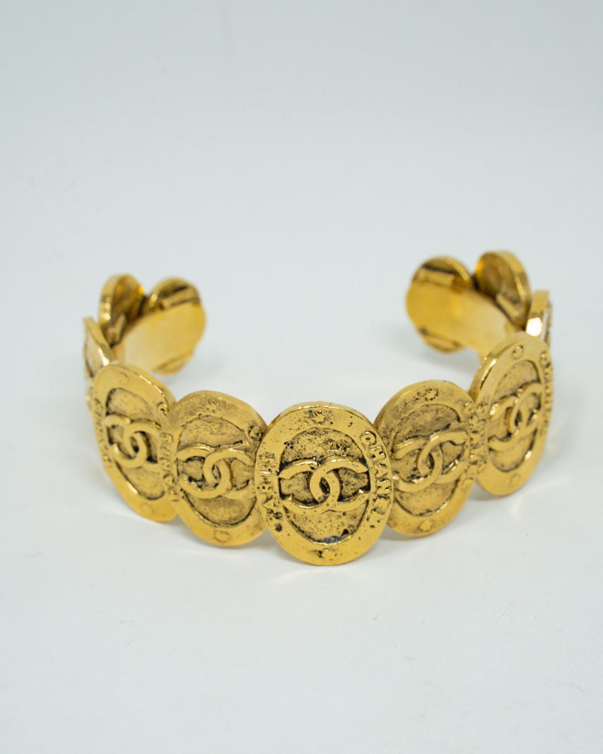 Chanel Chanel Gold CC Cuff - ASL2064