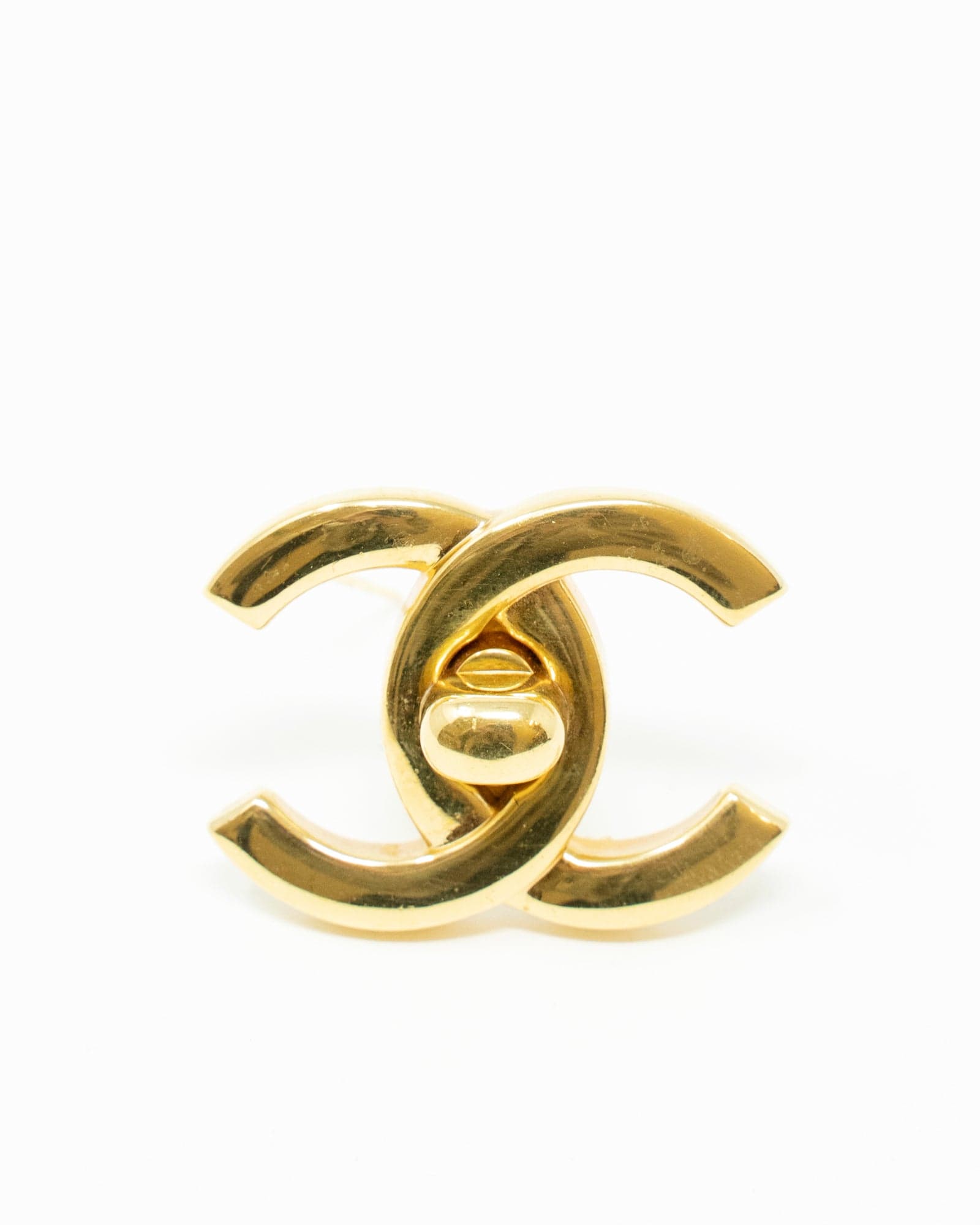 Chanel Chanel Gold Large Turnlock Brooch - ASL2199