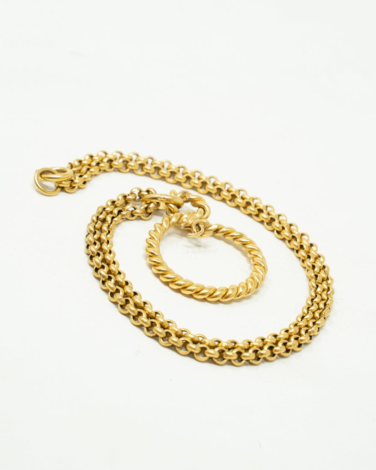 Chanel Chanel Gold Loop Pendant Necklace - ASL2090