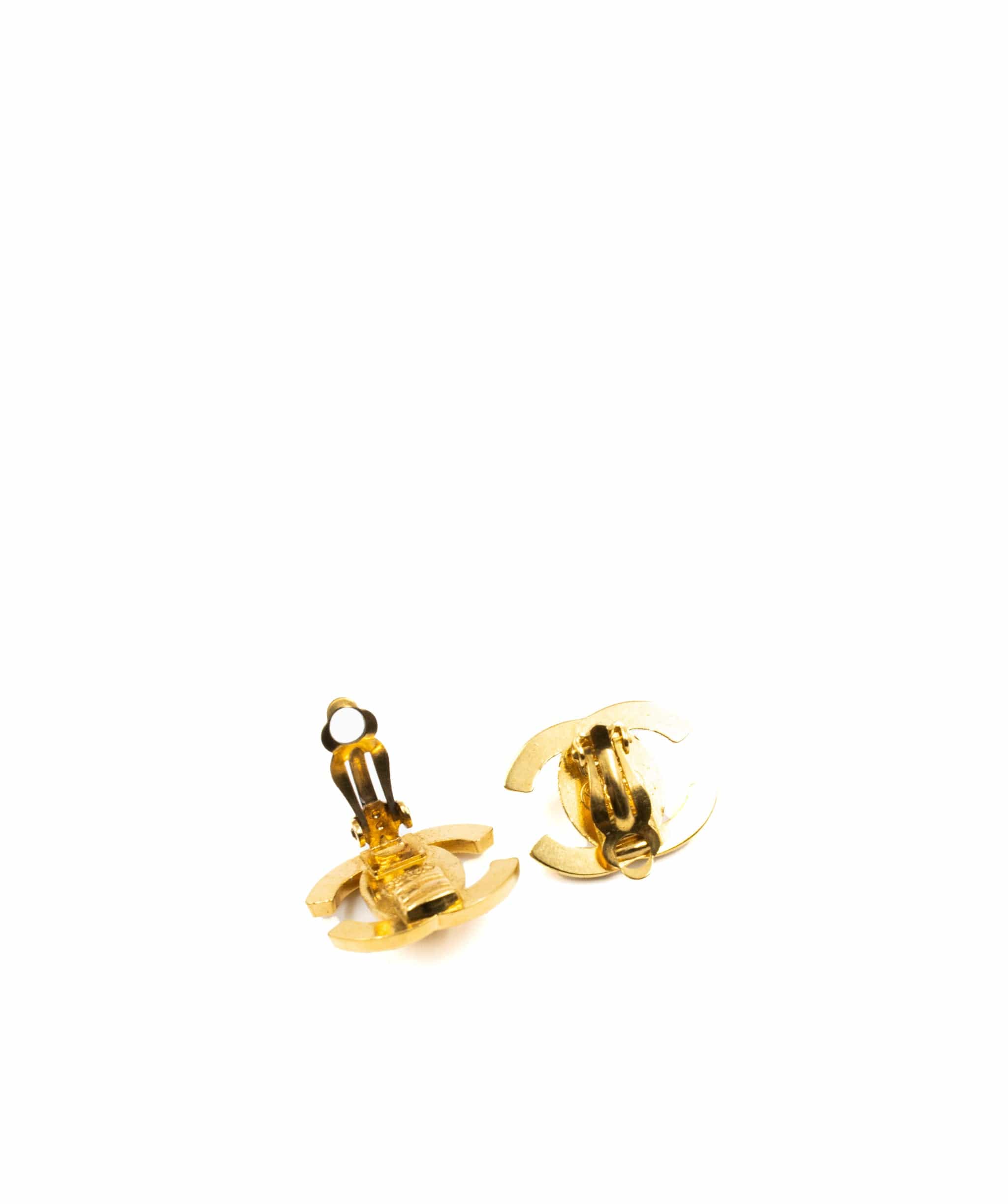 Chanel Chanel Gold Medium Turnlock Clip On Earrings  - ASL2191