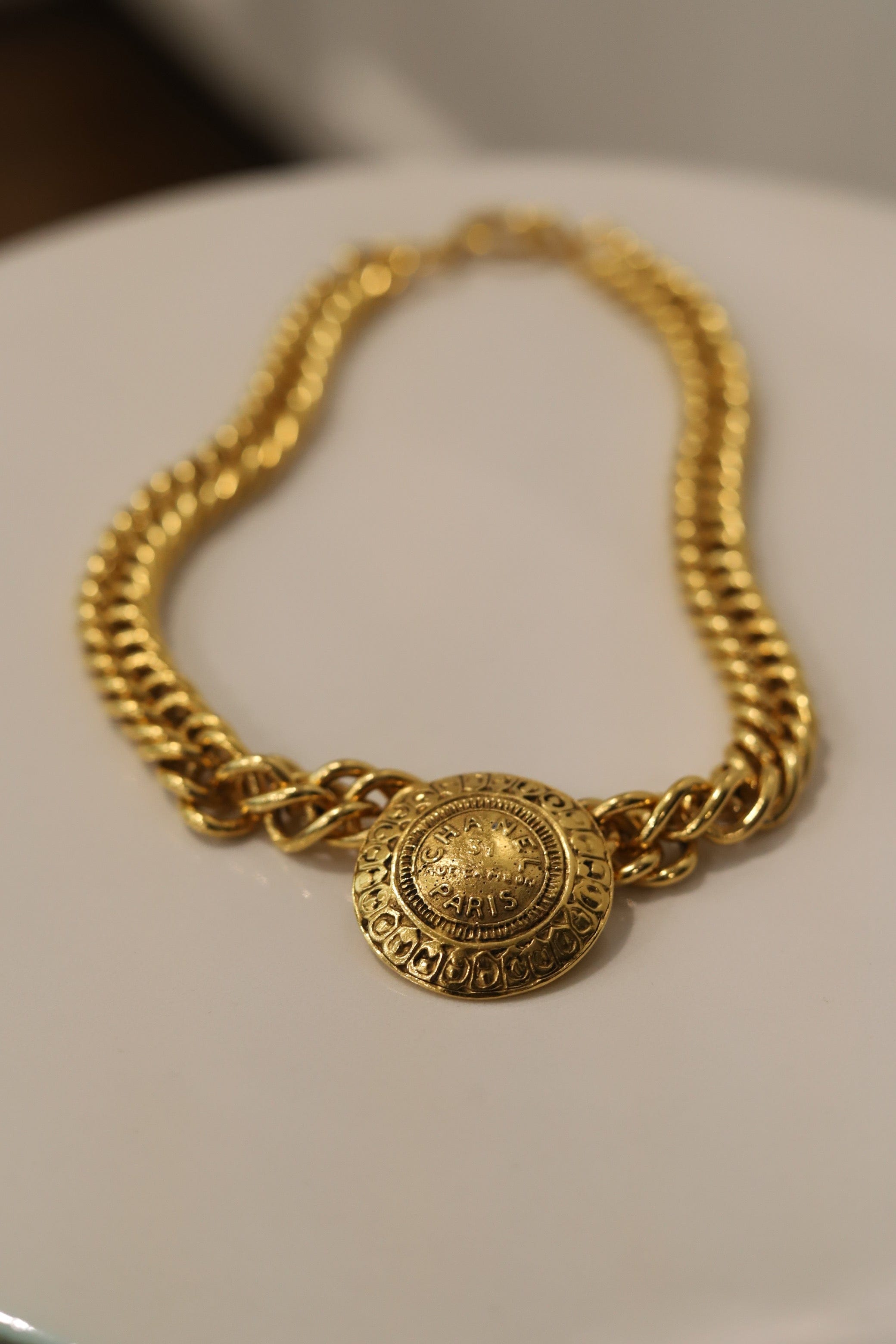 Chanel Chanel Gold Necklace PXL1458