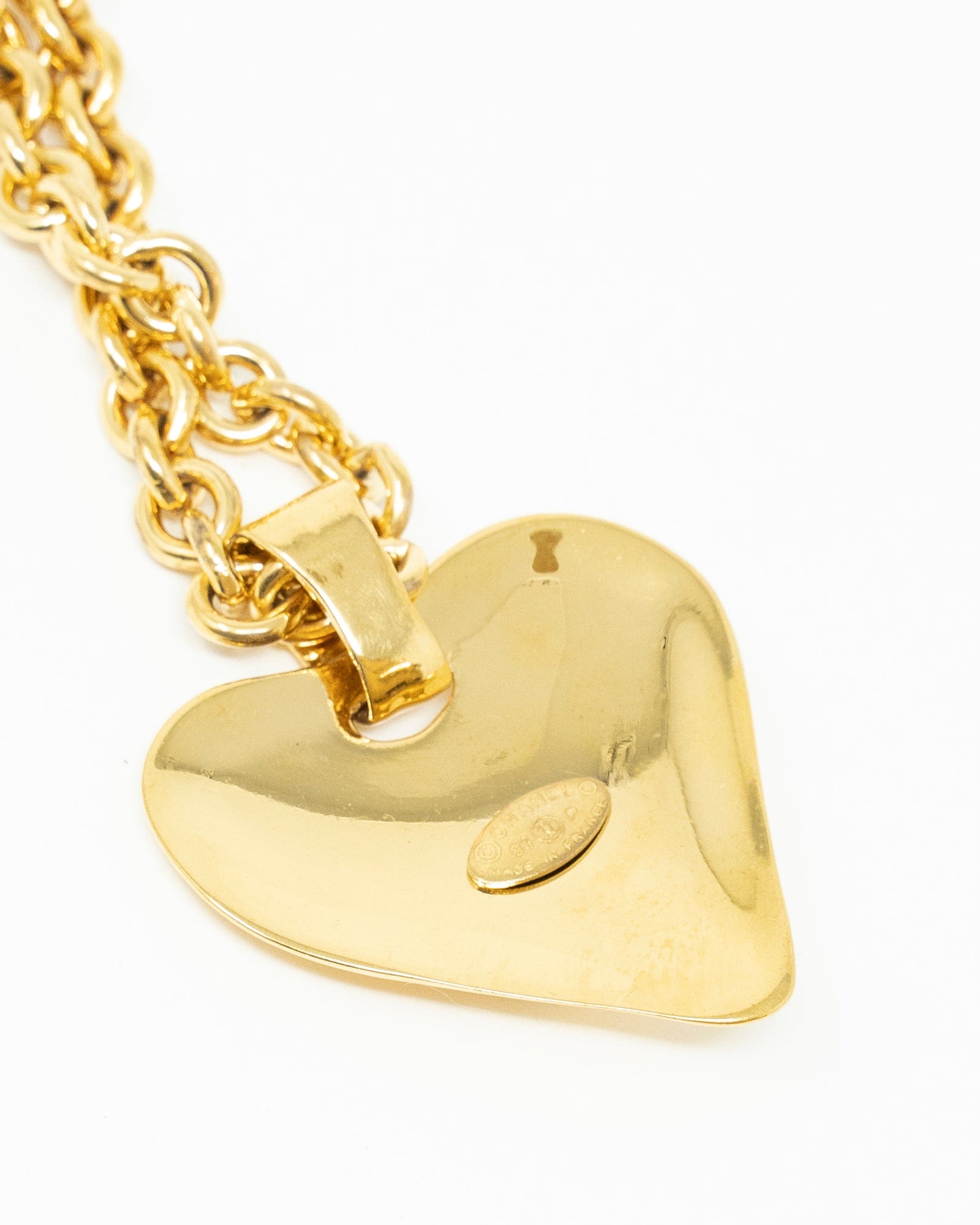 Chanel Chanel HEART NECKLACE - AWL3400