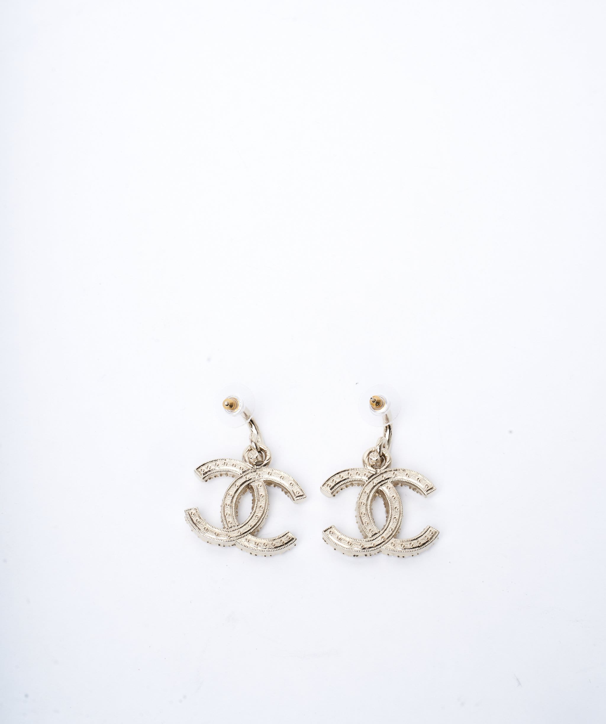 Chanel Chanel hoop with CC drop pearl and gold earrings