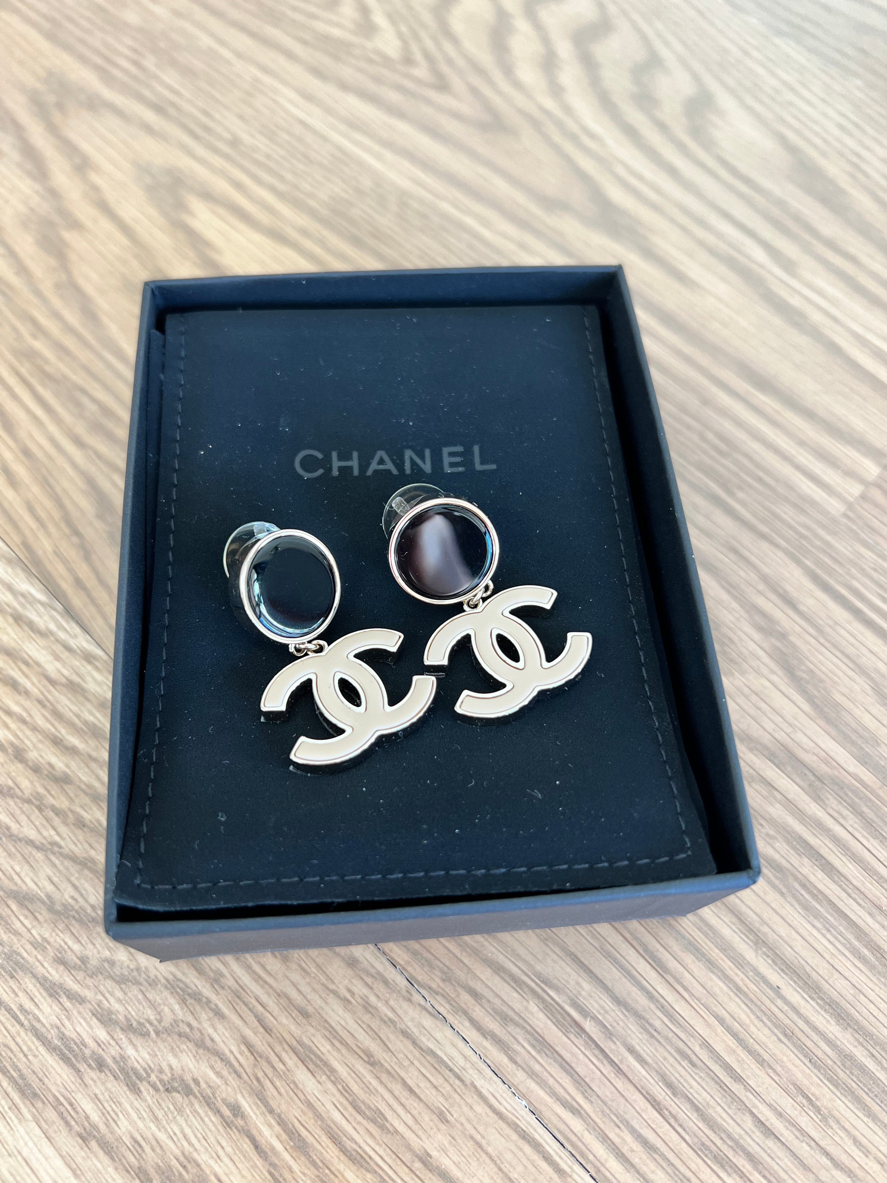 Chanel Chanel Large Resin CC drop earrings 2022 NIB UKL1186