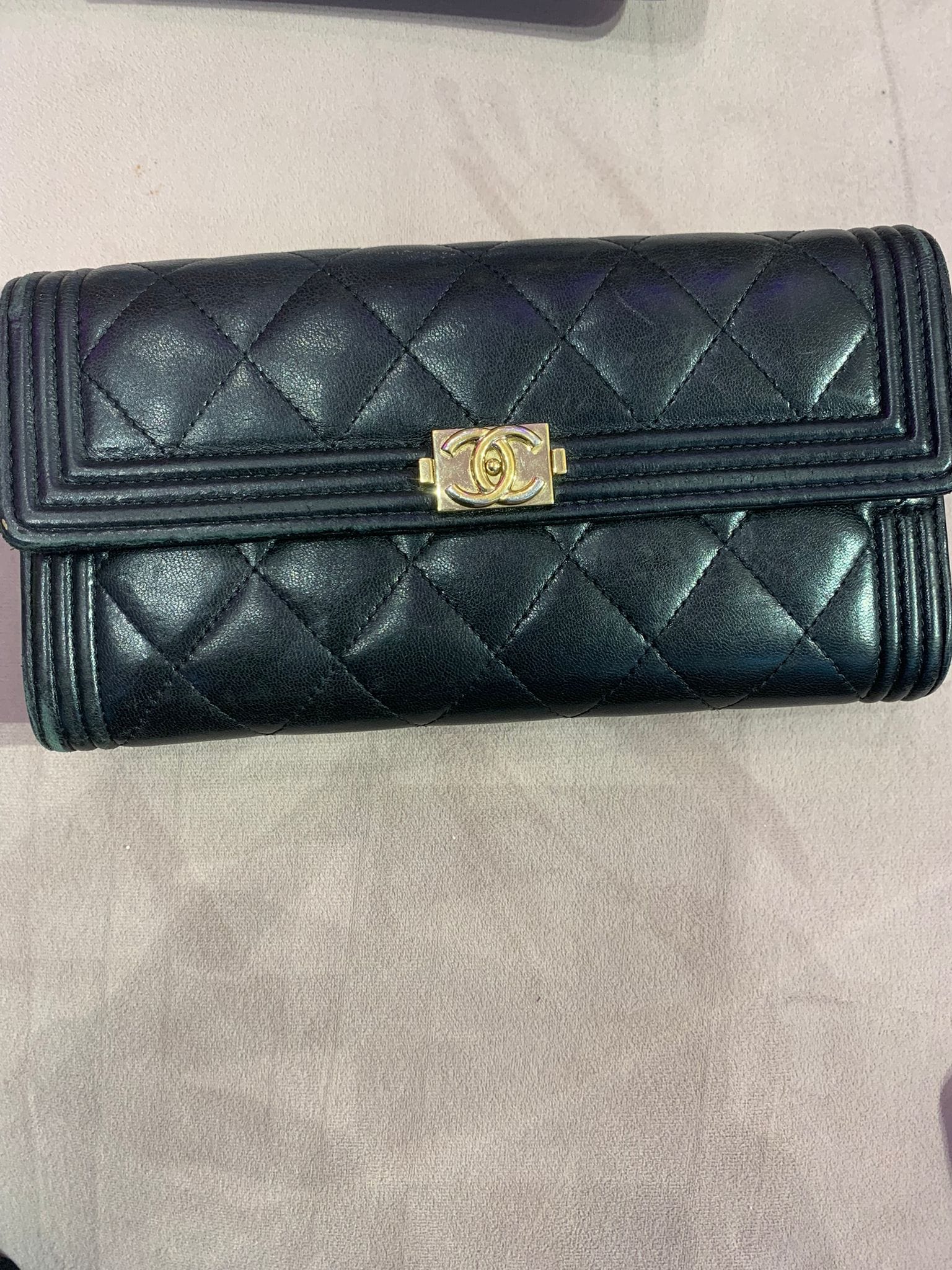 Chanel Chanel le boy lambskin wallet  ADL2088