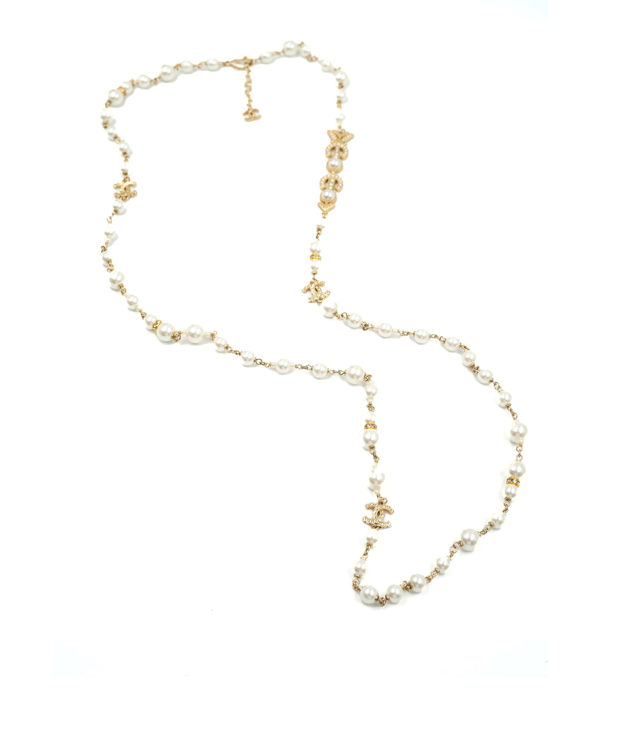 Chanel Chanel long pearl necklace ASL3983