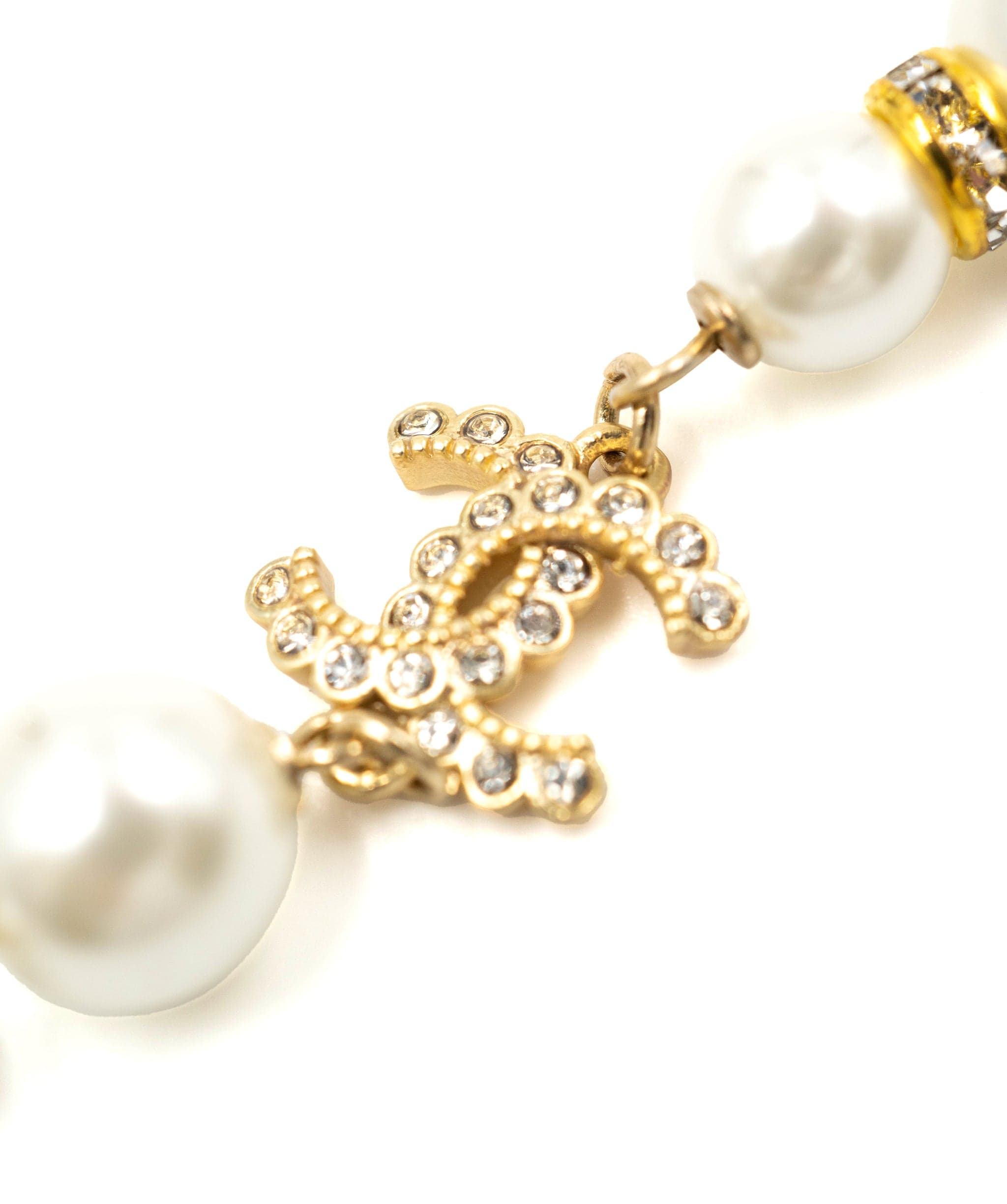 Chanel Chanel long pearl necklace ASL3983