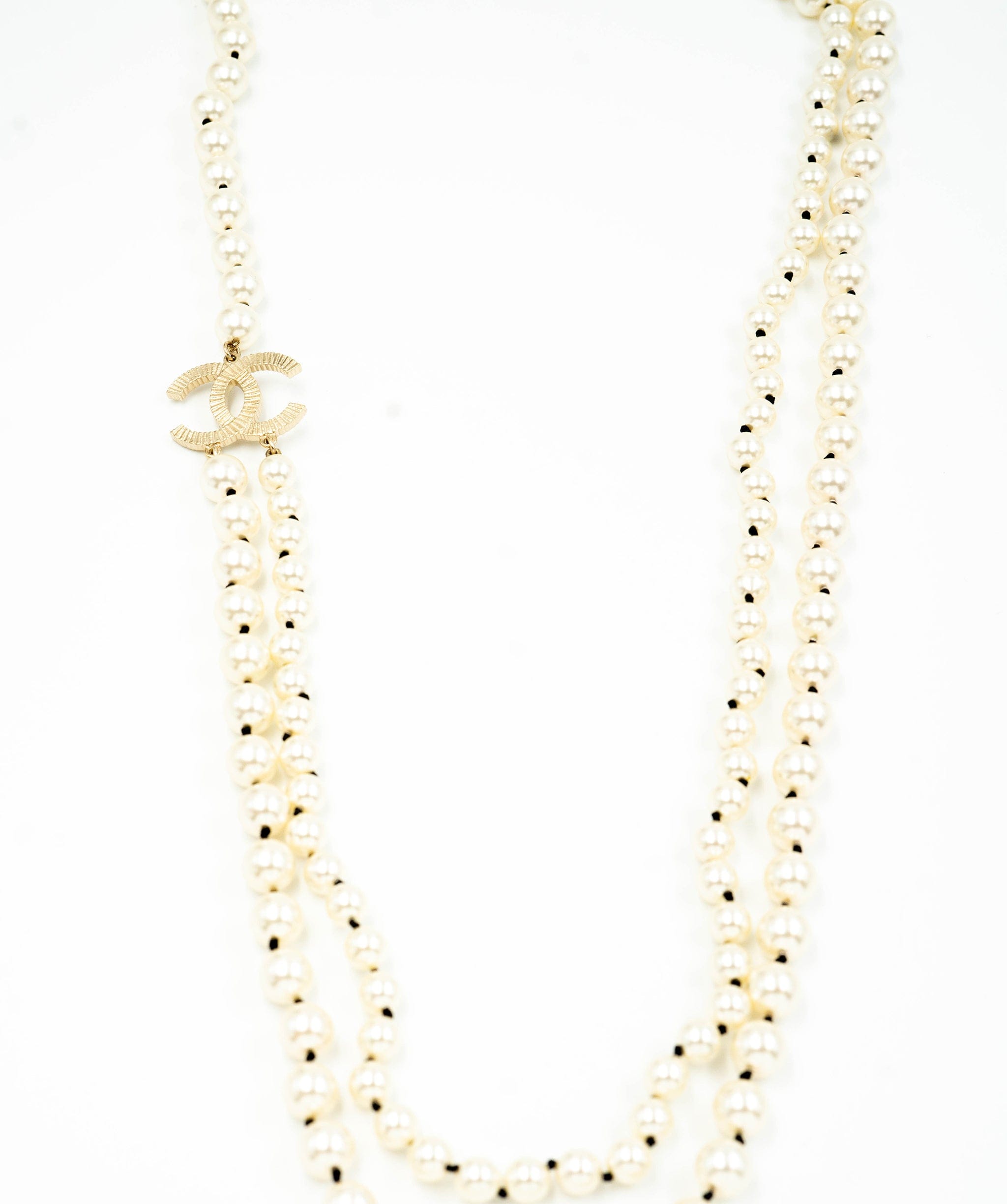 Chanel Chanel long white bead necklace - AWL3812