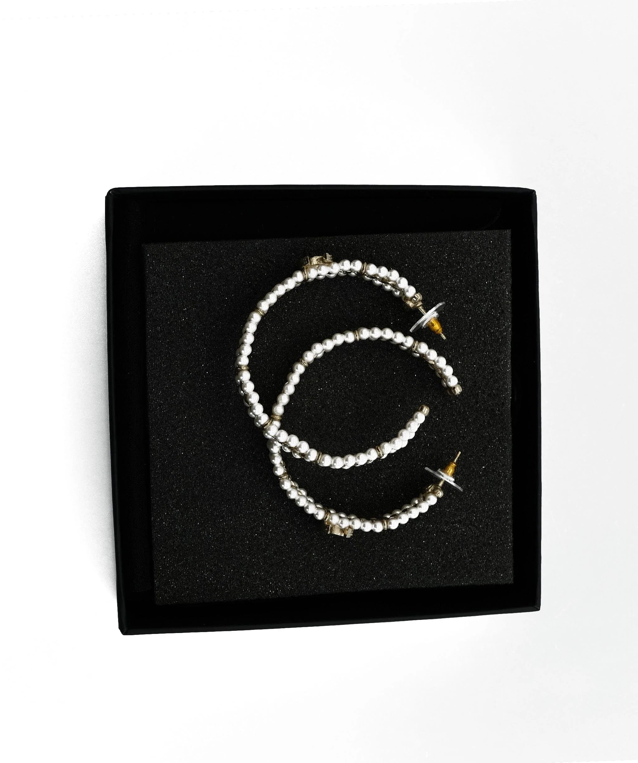 Chanel Chanel Loop Earring