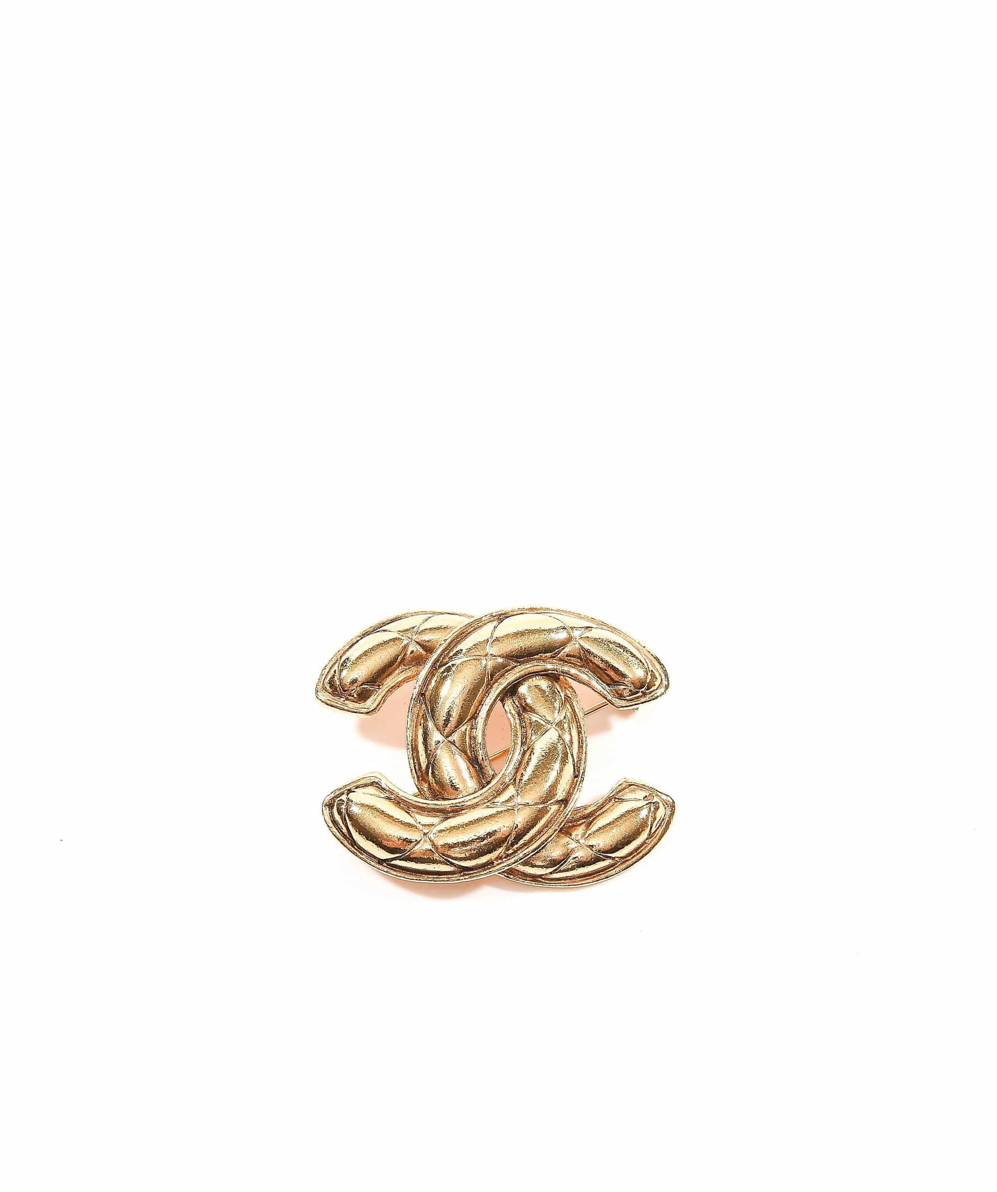 Chanel Chanel matelasse brooch - AWL3493