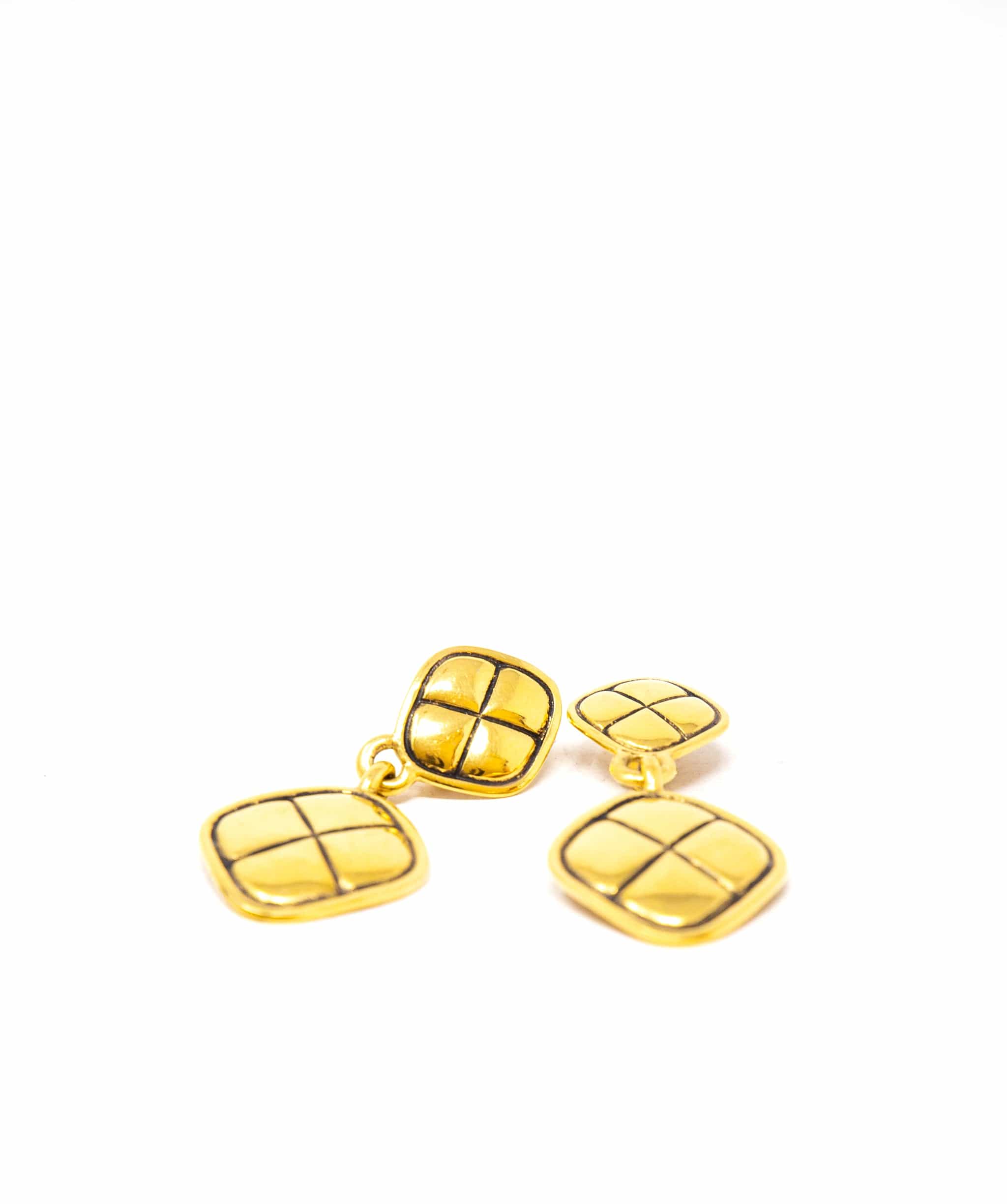 Chanel Chanel matelasse dangling earrings ASL3973