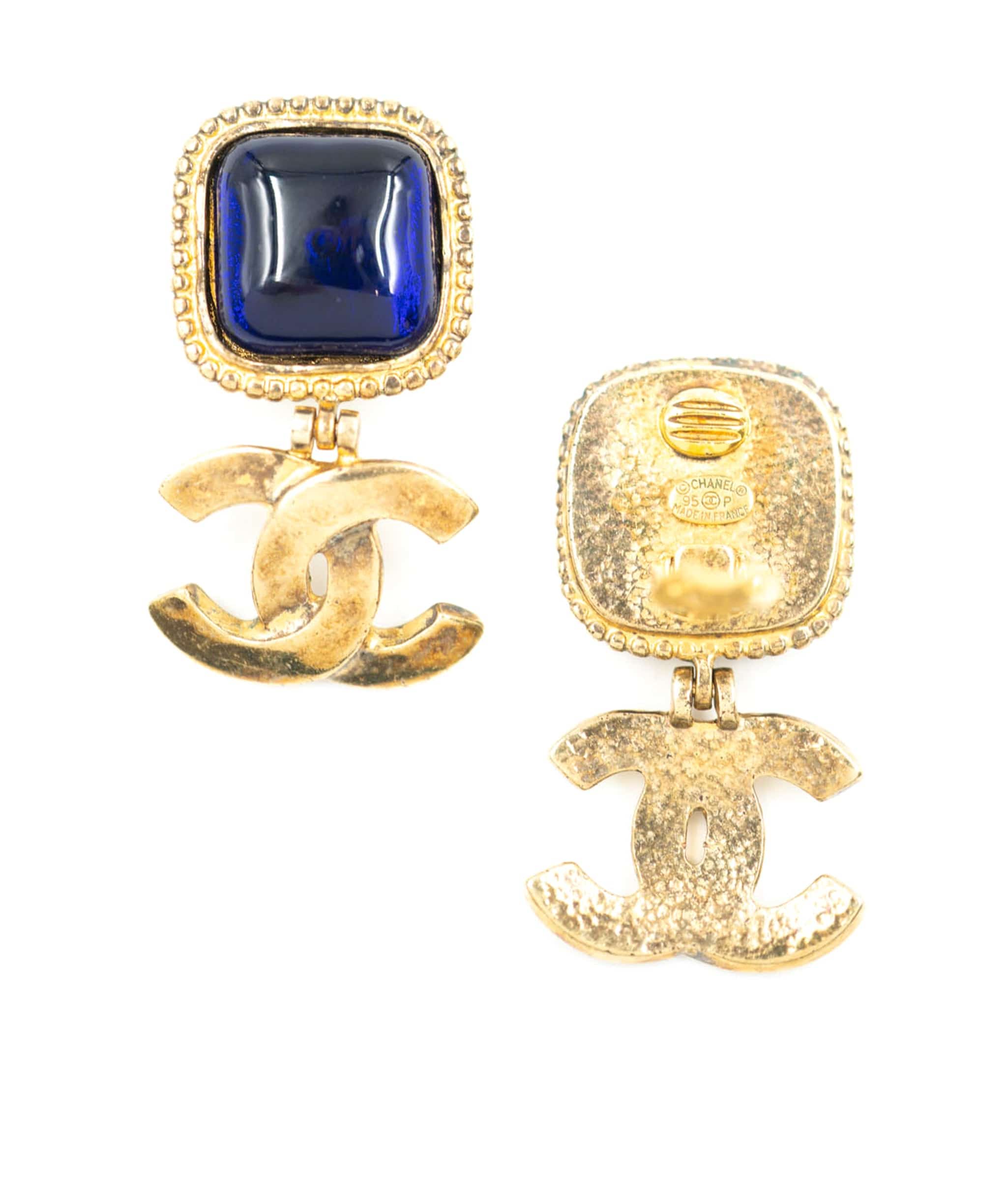 Chanel Chanel Navy Blue Gripoix Clip-on Earrings with CC logo Drop - AWL3672