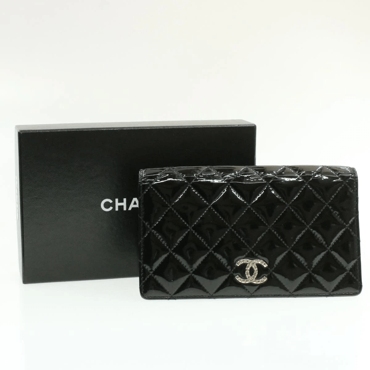 Chanel Chanel Patent Bi-fold wallet