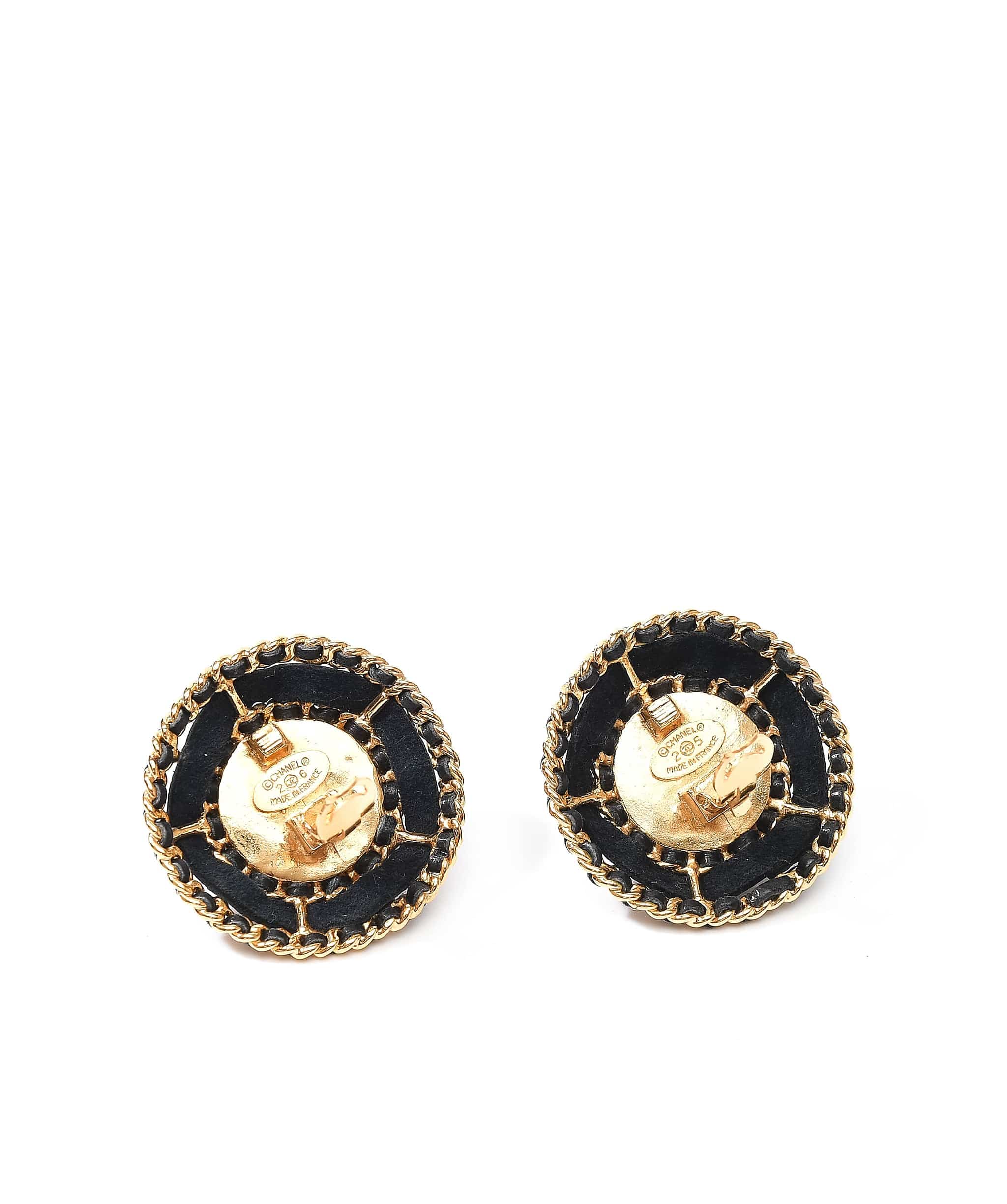 Chanel Chanel pearl and black frame earrings - AWL3308