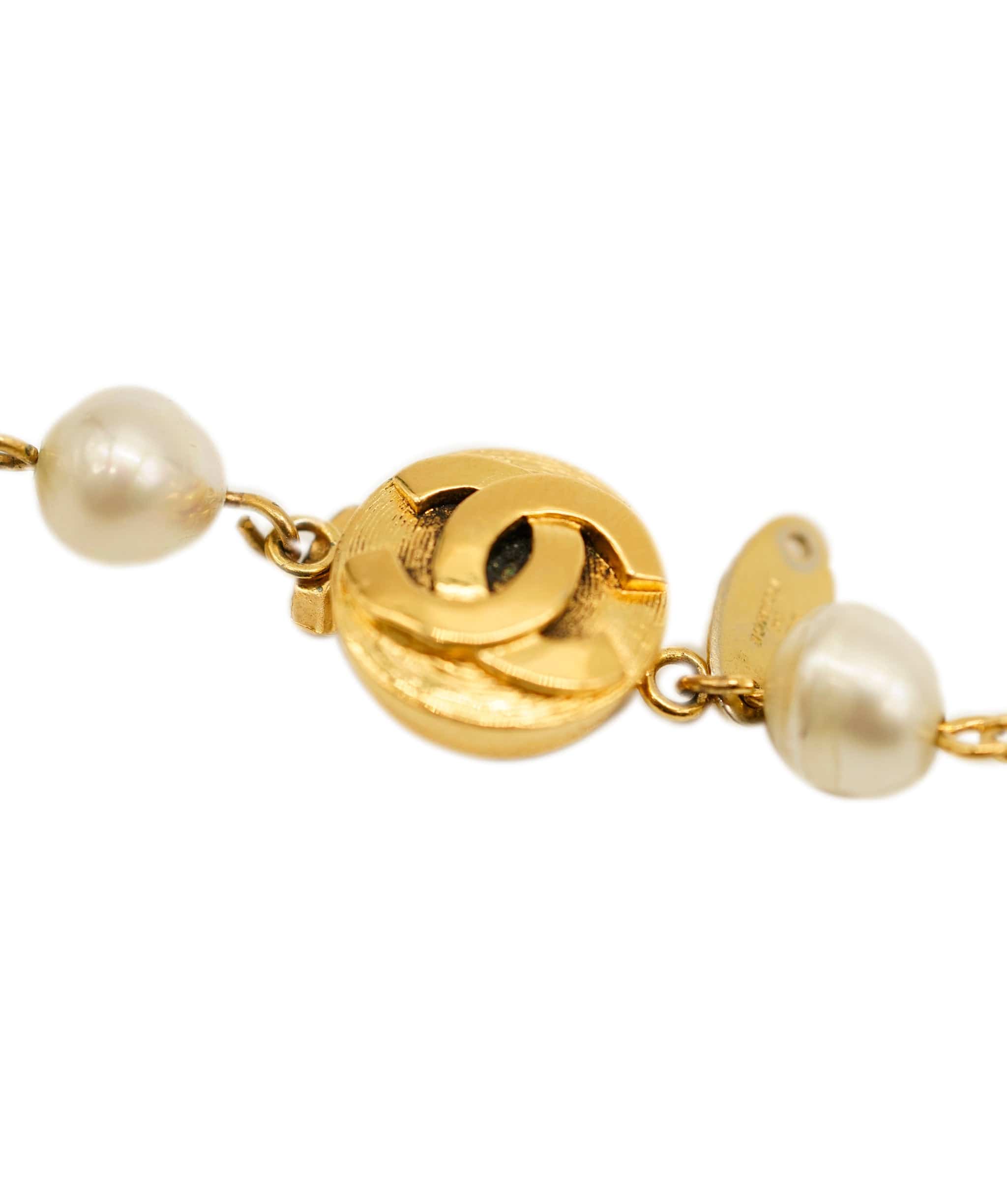 Chanel Chanel pearl and clover necklace  ASL3533