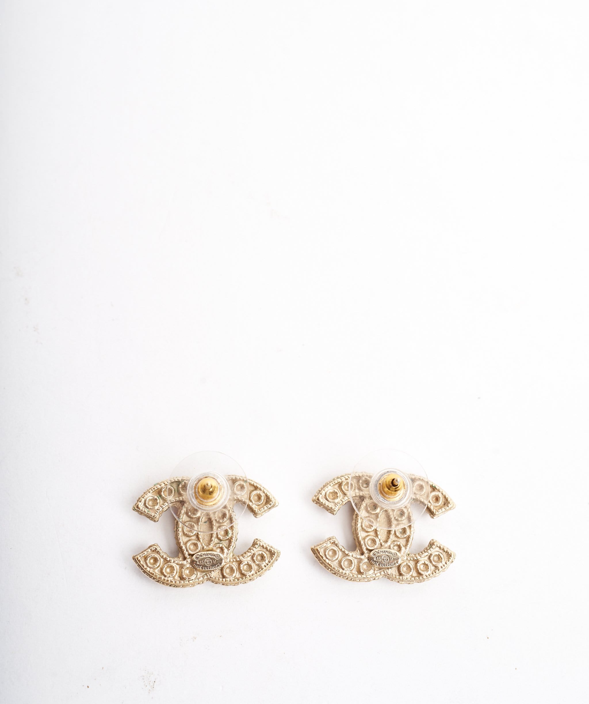 Chanel Chanel pearl CC earrings studs