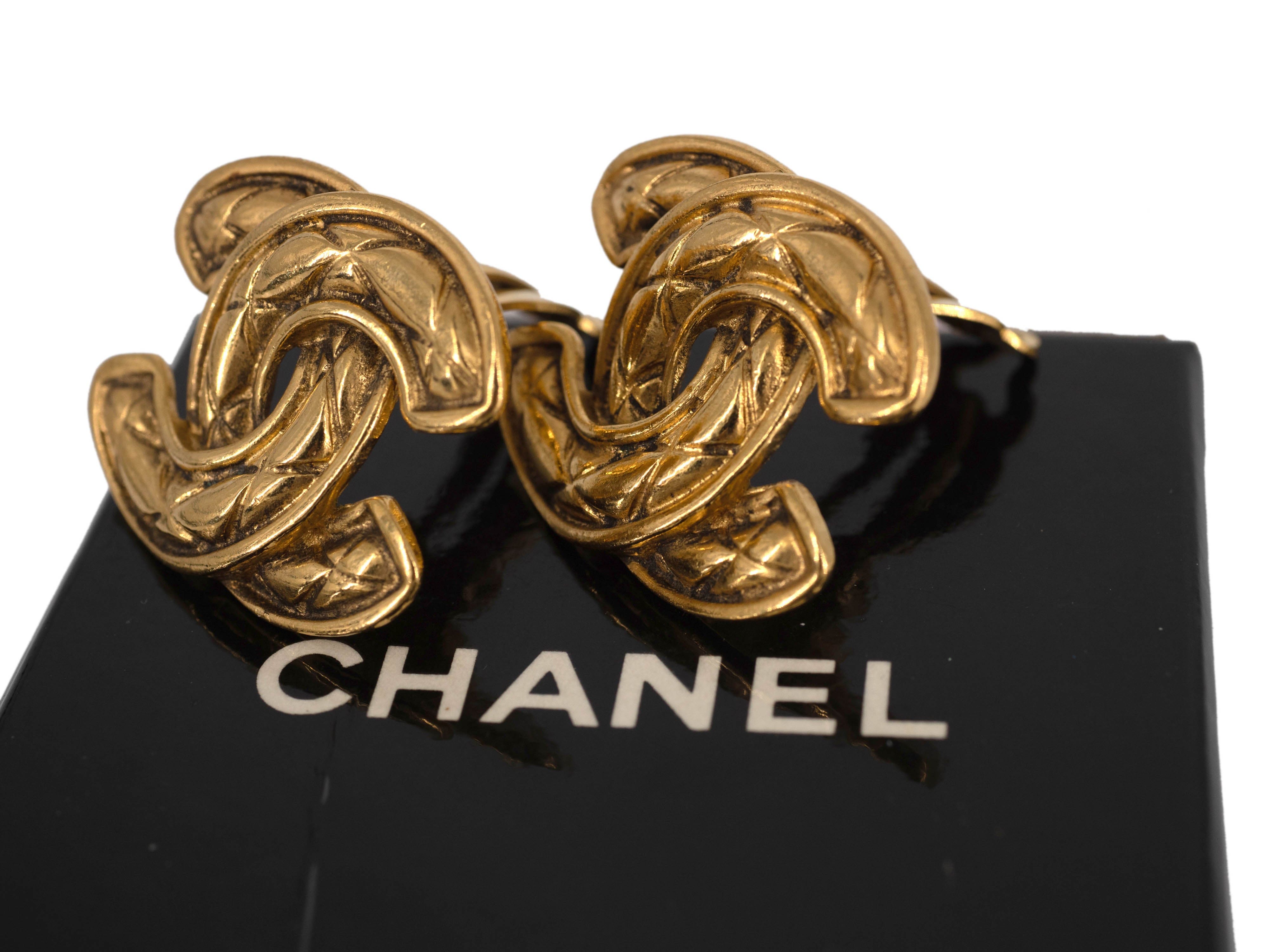 Chanel Chanel Quilted CC Stud Earrings ASL3292