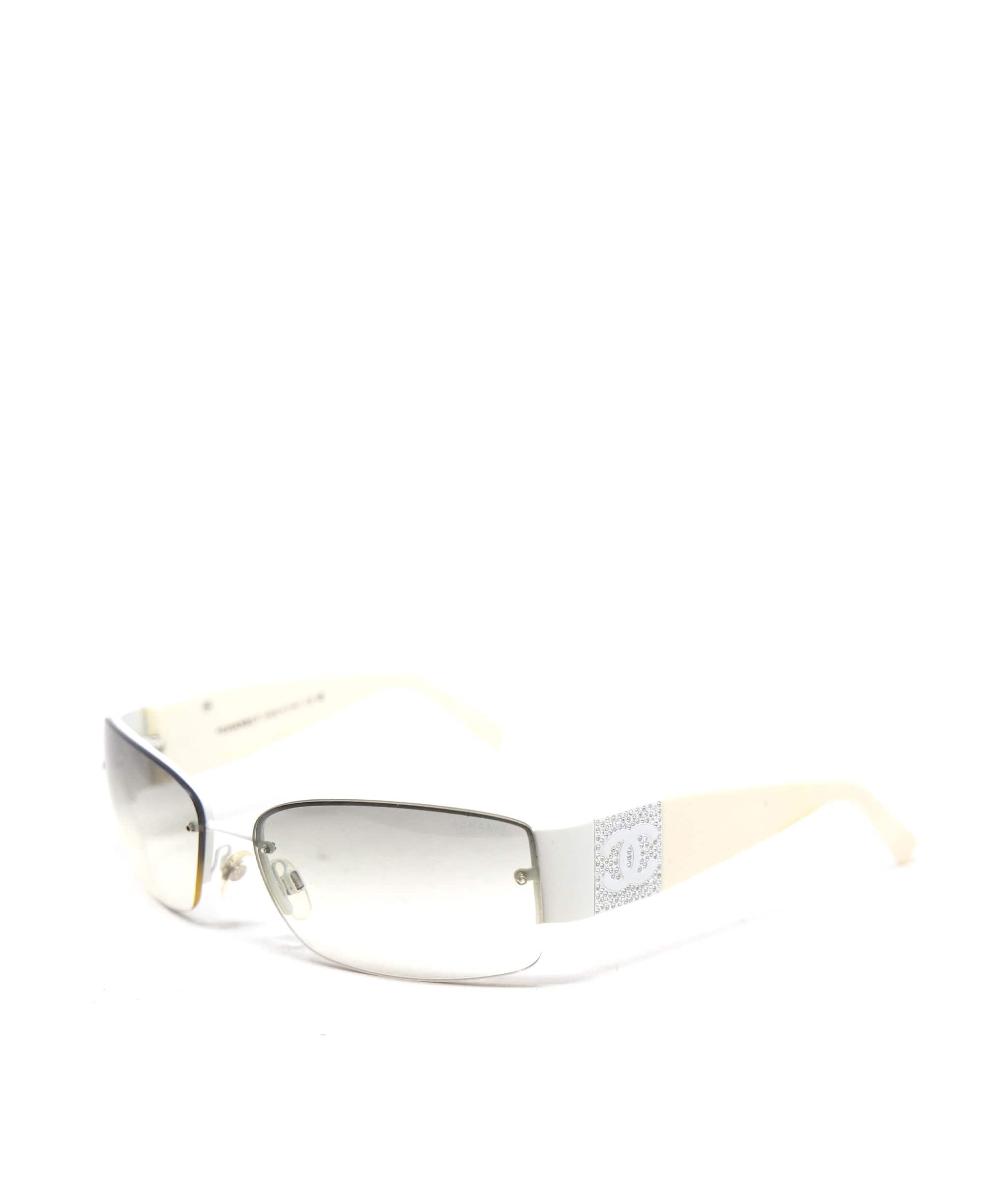 Chanel Chanel Rhinestone Sunglasses White ASL3798