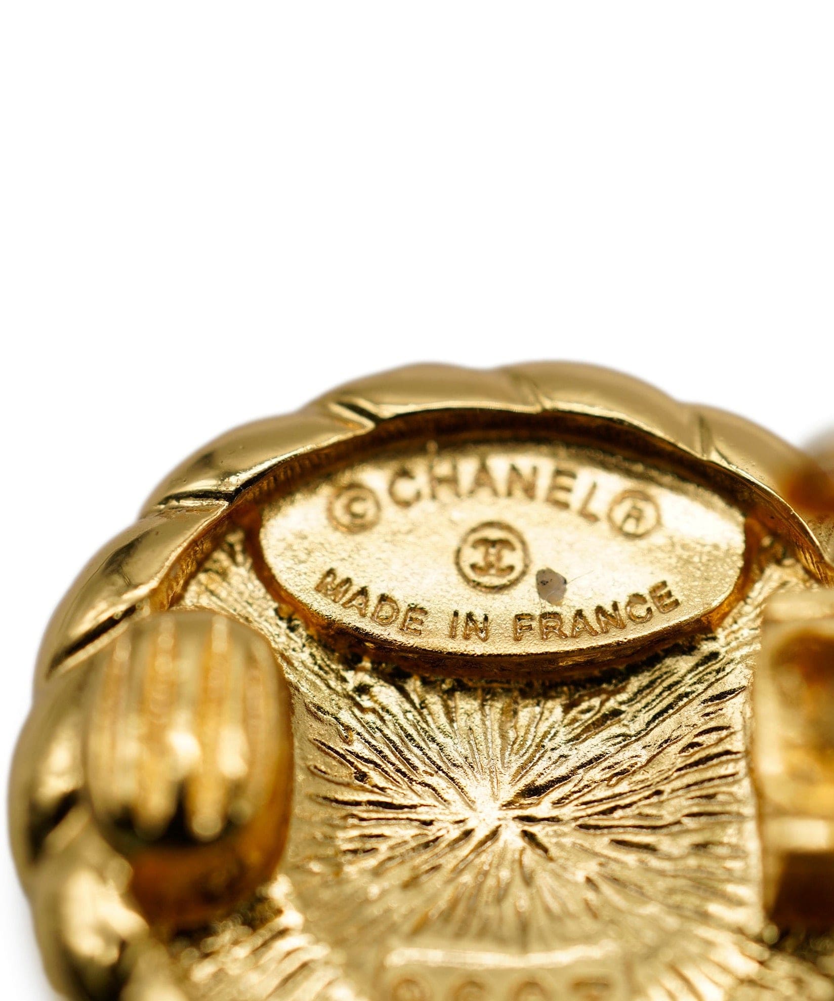 Chanel Chanel Round Clip Earrings ASL3568