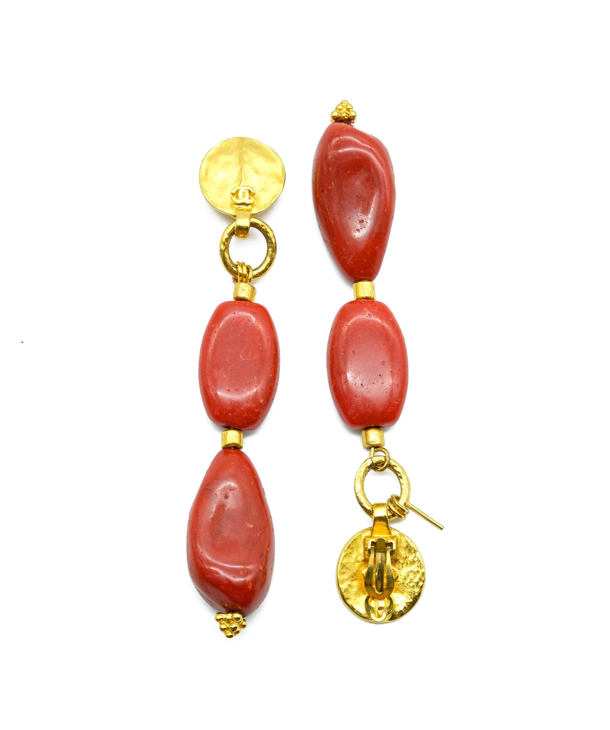 Chanel Chanel Shoulder Duster Crimson Lacquer Pebble Clip On Earrings - ASL2233