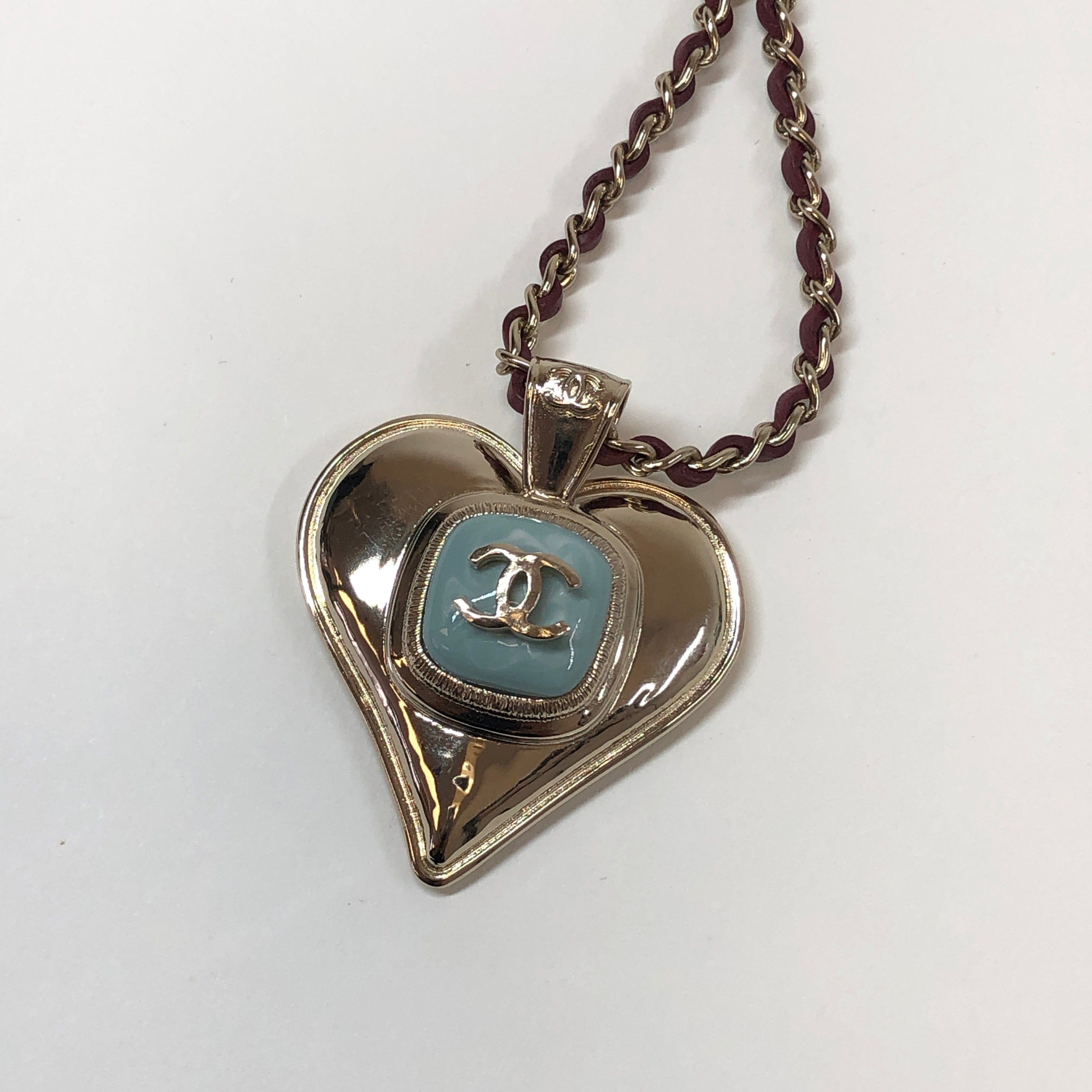 Chanel Chanel Silver Heart Necklace  PXL1119