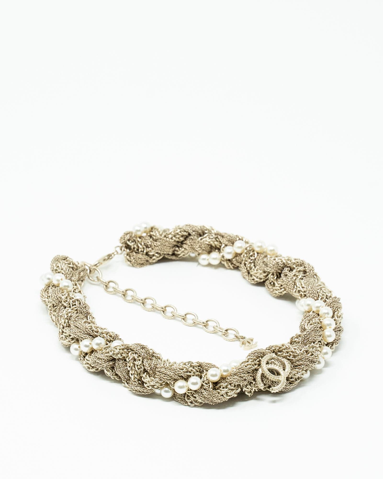 Chanel Chanel Silver & Pearl Chain Intwined Necklace - AGL1885