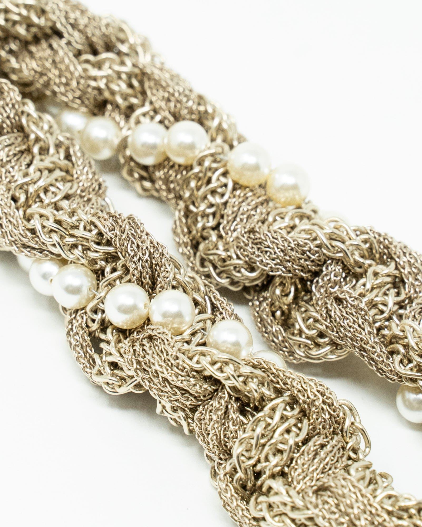 Chanel Chanel Silver & Pearl Chain Intwined Necklace - AGL1885