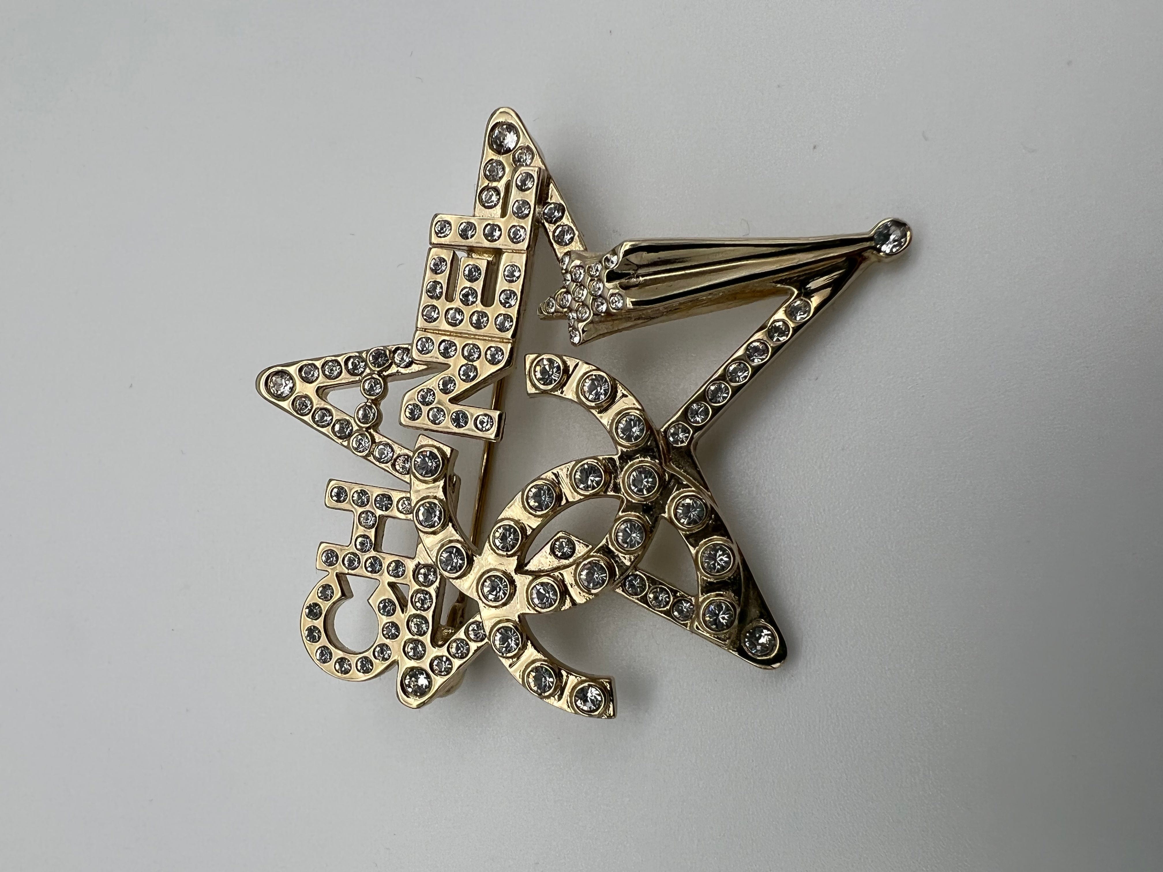 Chanel Chanel Star Brooch UIL1043