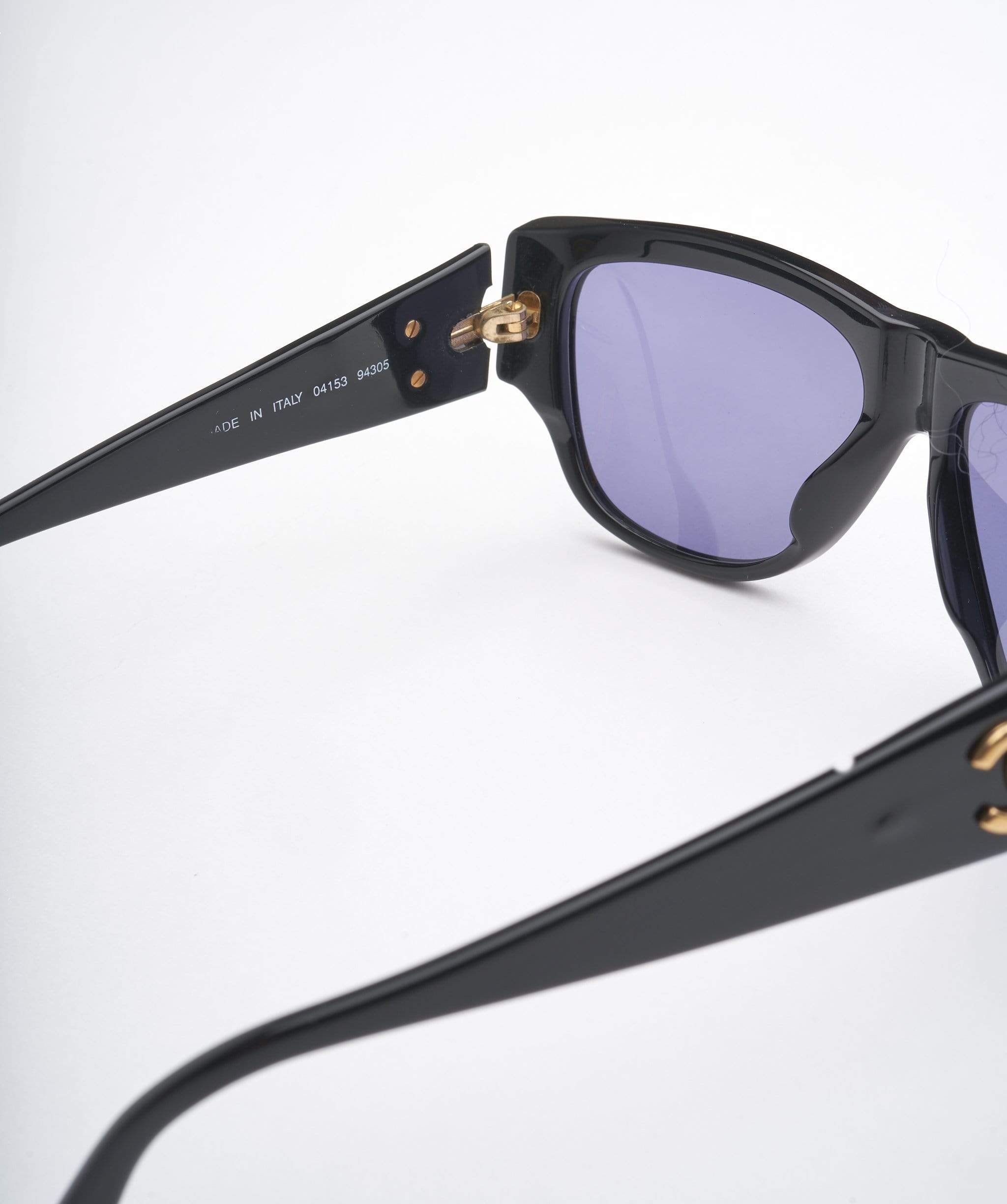 Chanel Chanel suglasses black frame CC detail