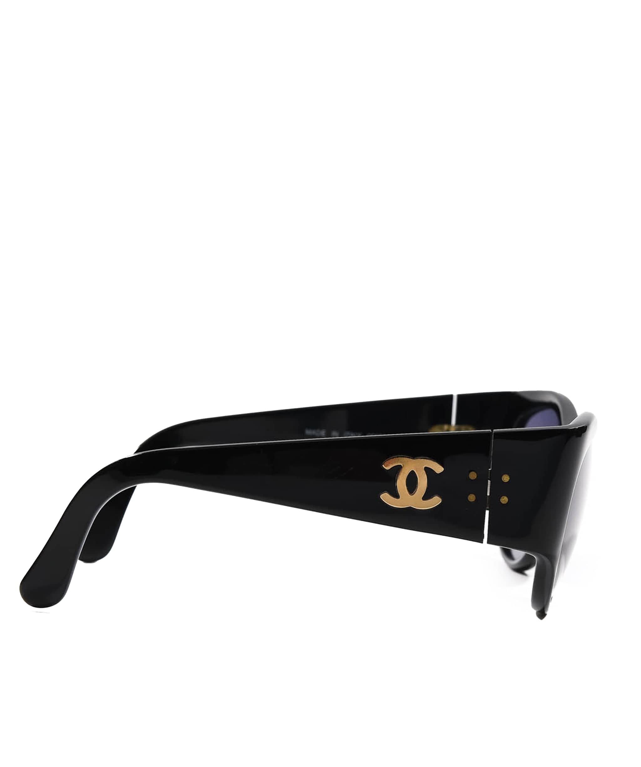 Chanel Chanel Sunglasses Black with Gold CC - AWL3574