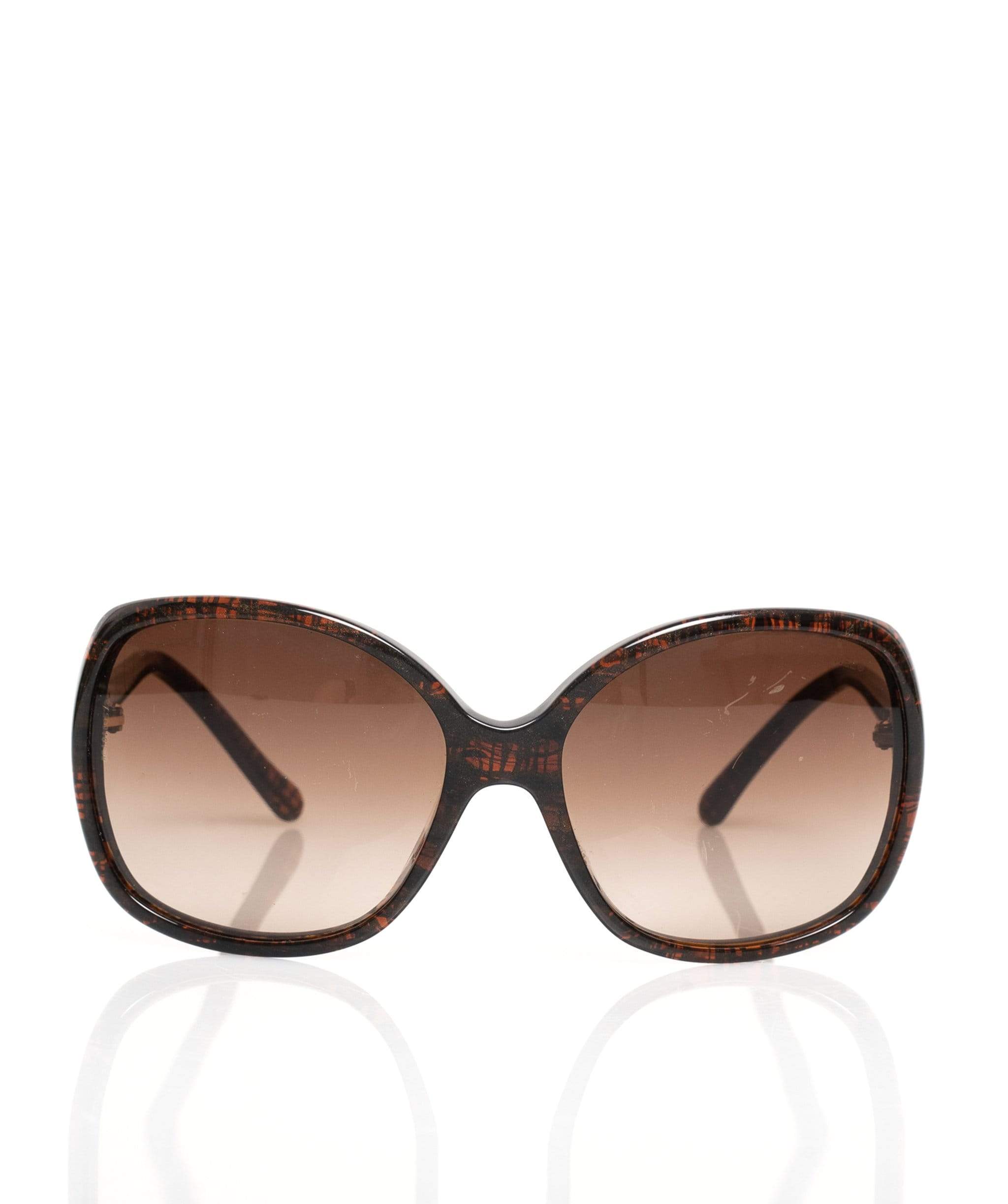 Chanel Chanel Sunglasses with CC Side Detail - AWC1049