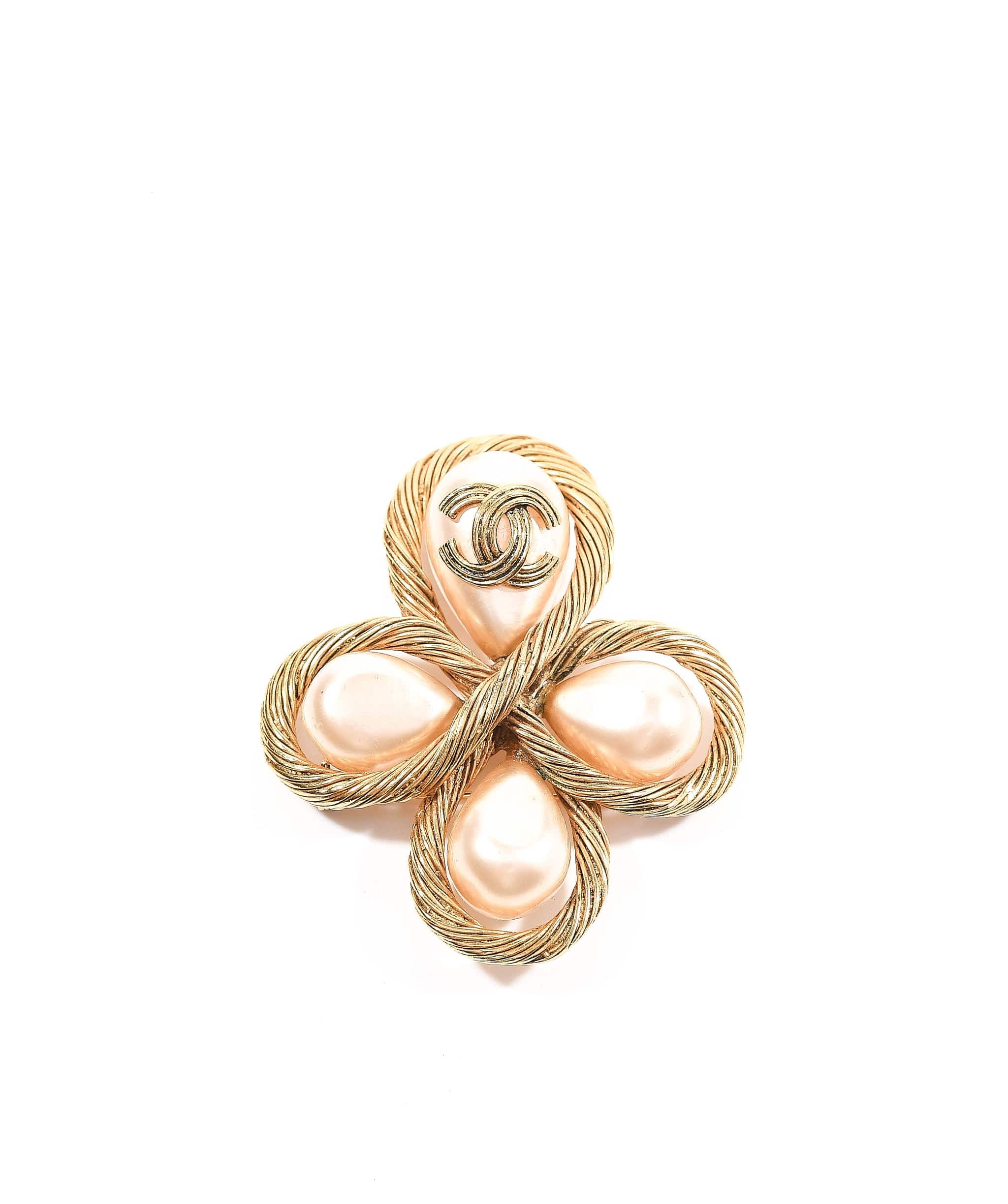 Chanel Chanel teardrop flower brooch - AWL3305