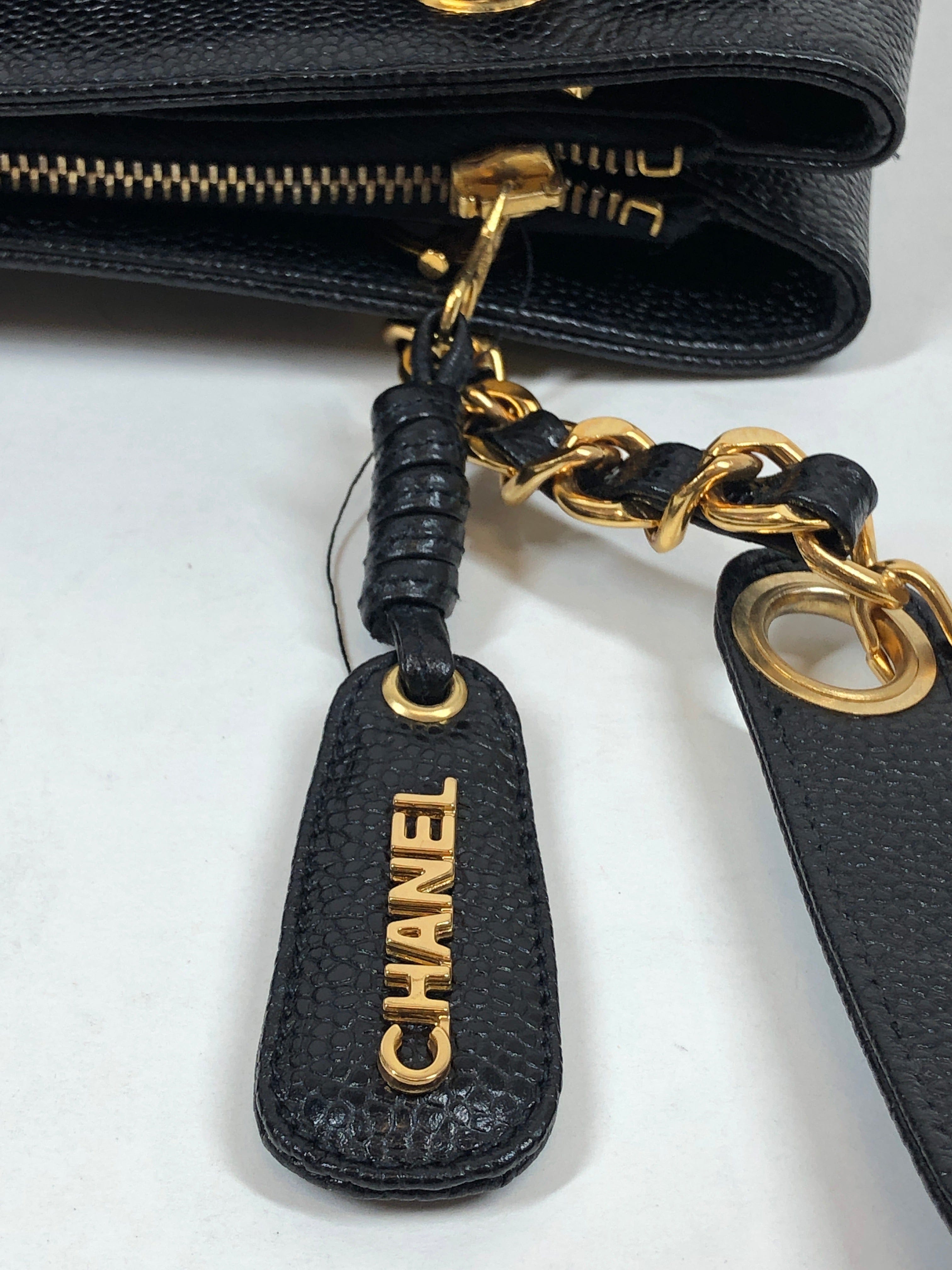 Chanel Caviar Skin (bag) / Tote Bag PXL1067